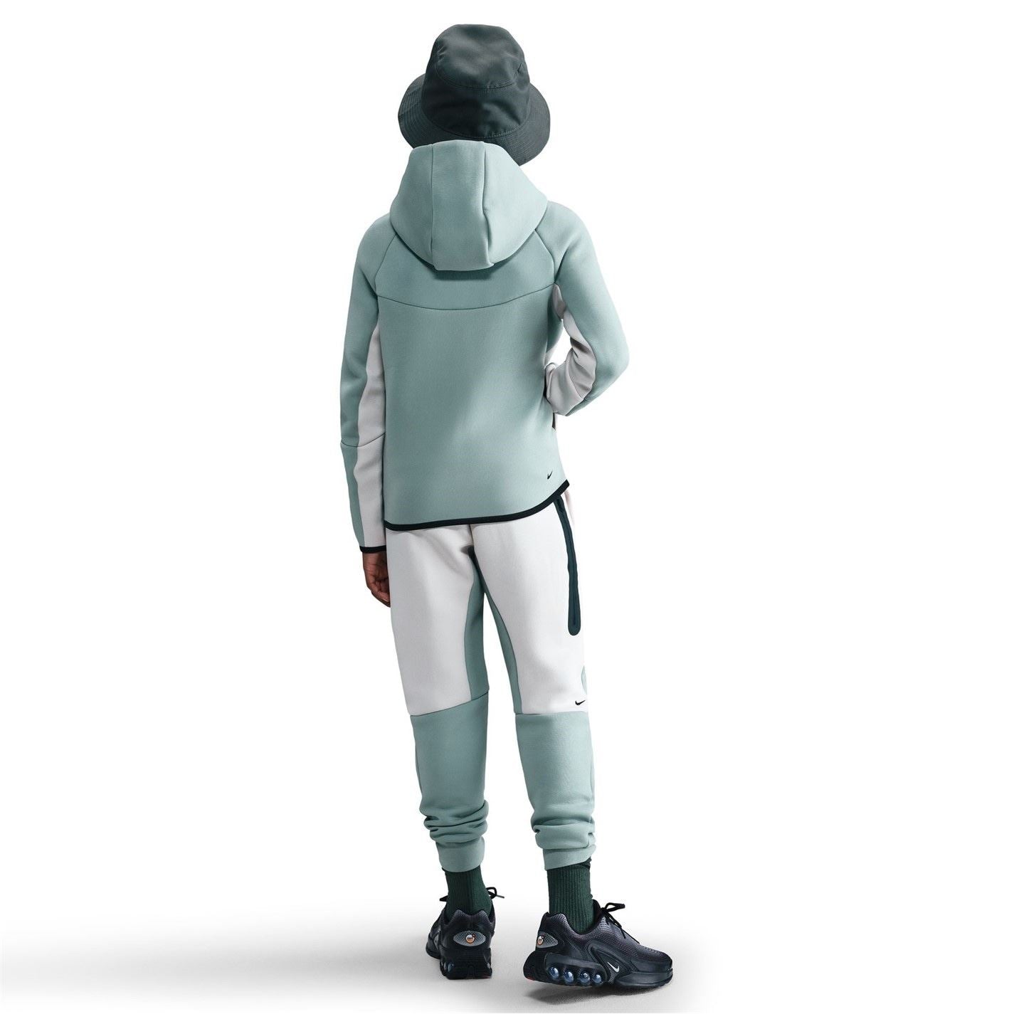 Nike Tech Fleece Regular Fit Hooded Sweatshirt Jacket