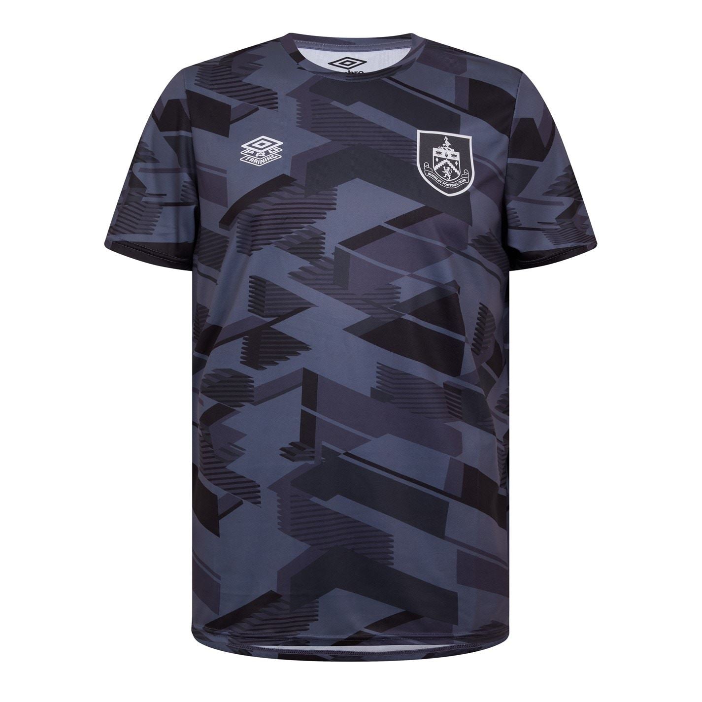 Umbro Burnley Wu Ju Crew Neck Regular Fit T-Shirt