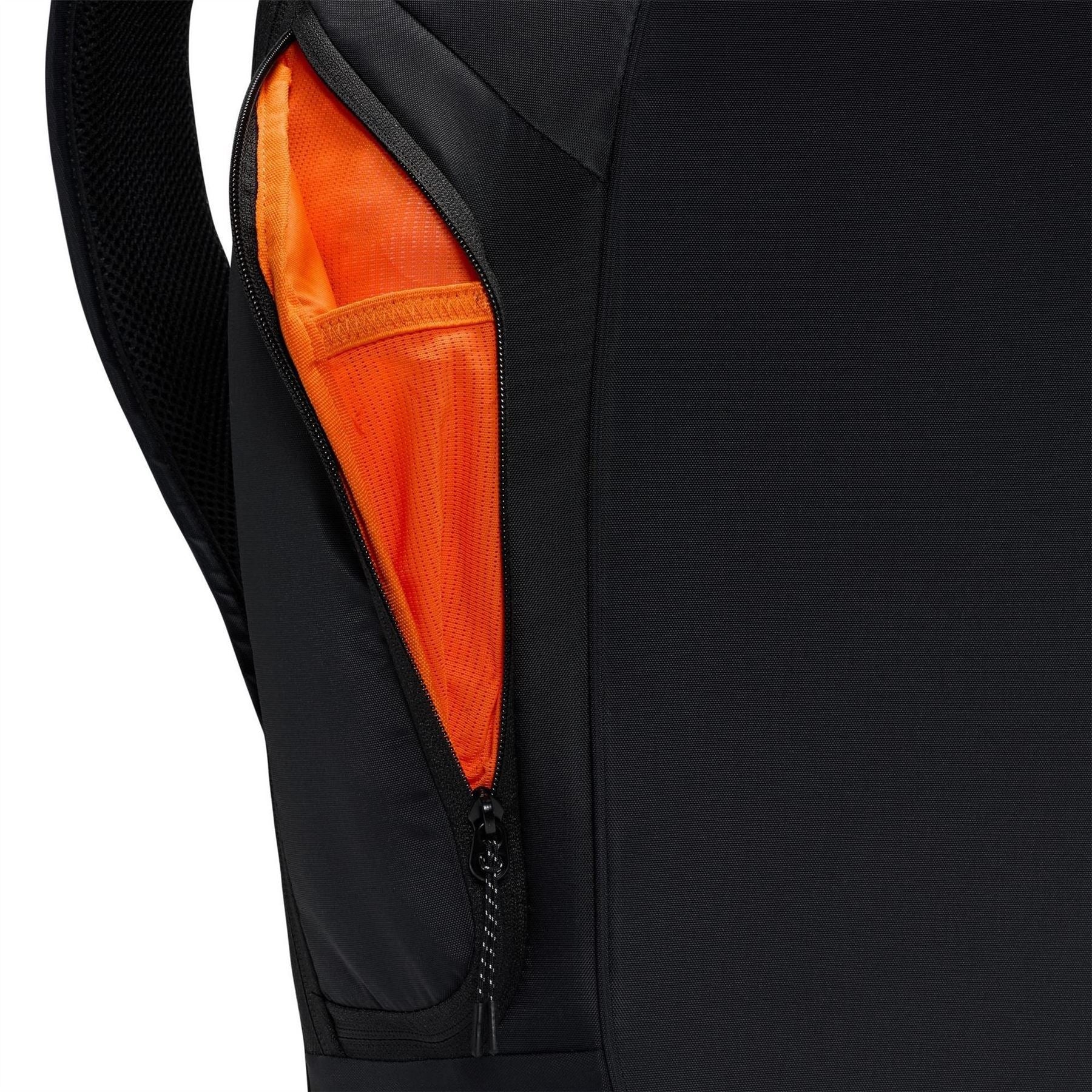 Nike Commute (25l) 63
