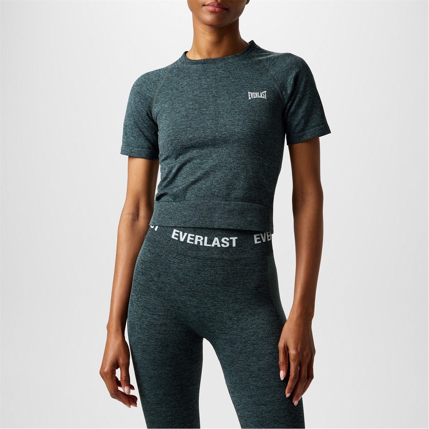 Everlast Cropped Crew Neck Slim Fit T-Shirt