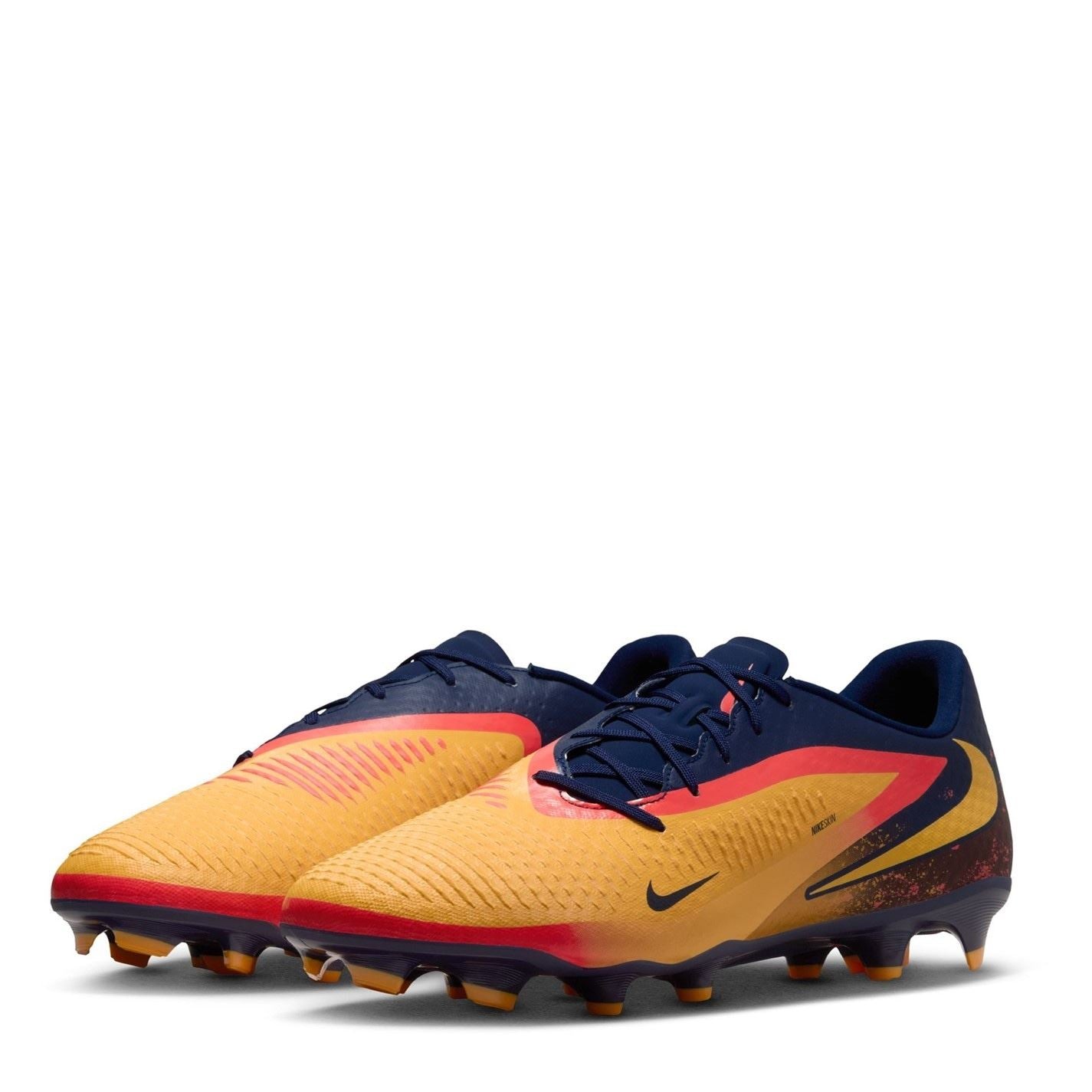 Nike Phantom 6 Low Academy Adults Firm Ground Football Boots