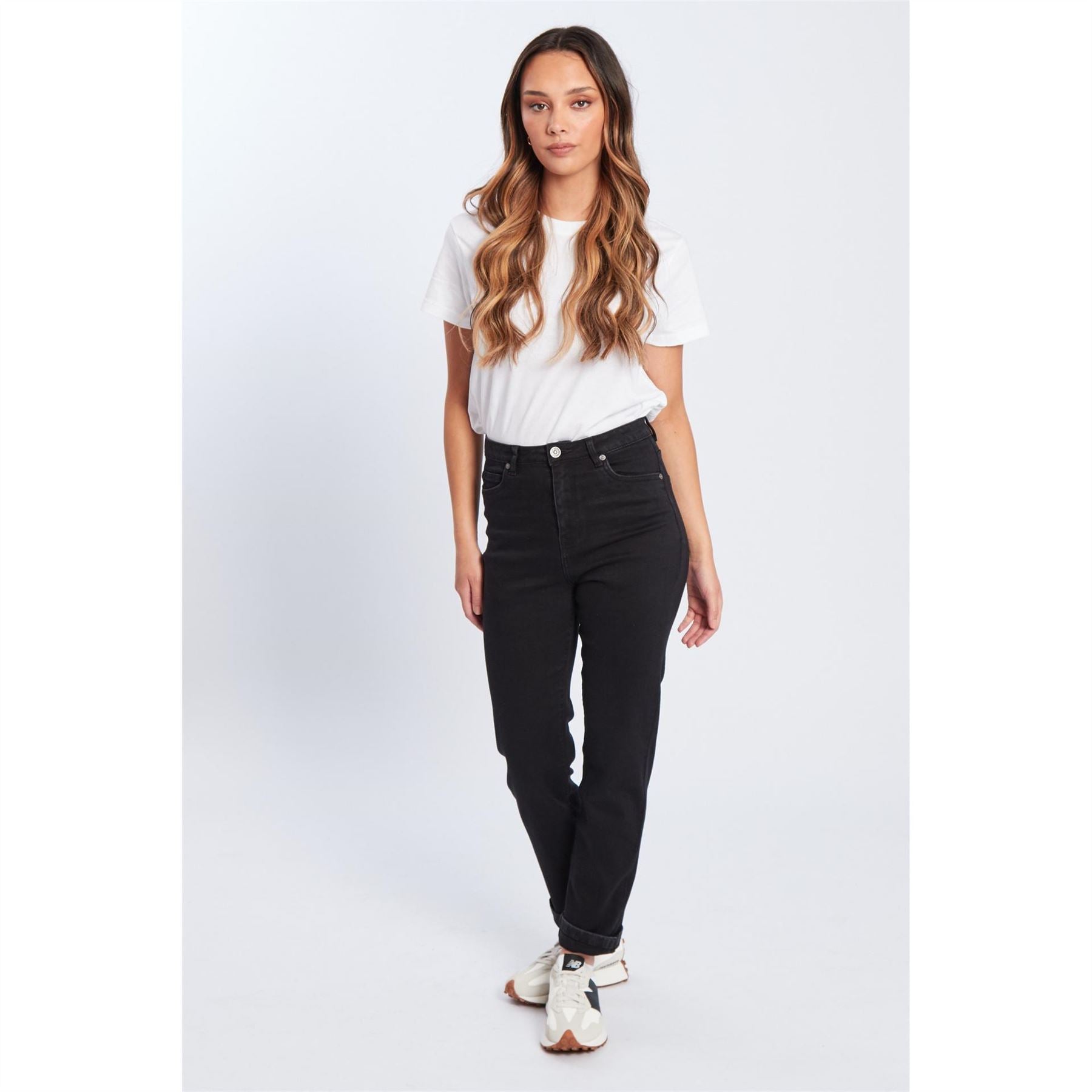 Be You Beyou Mom Straight Leg Jeans