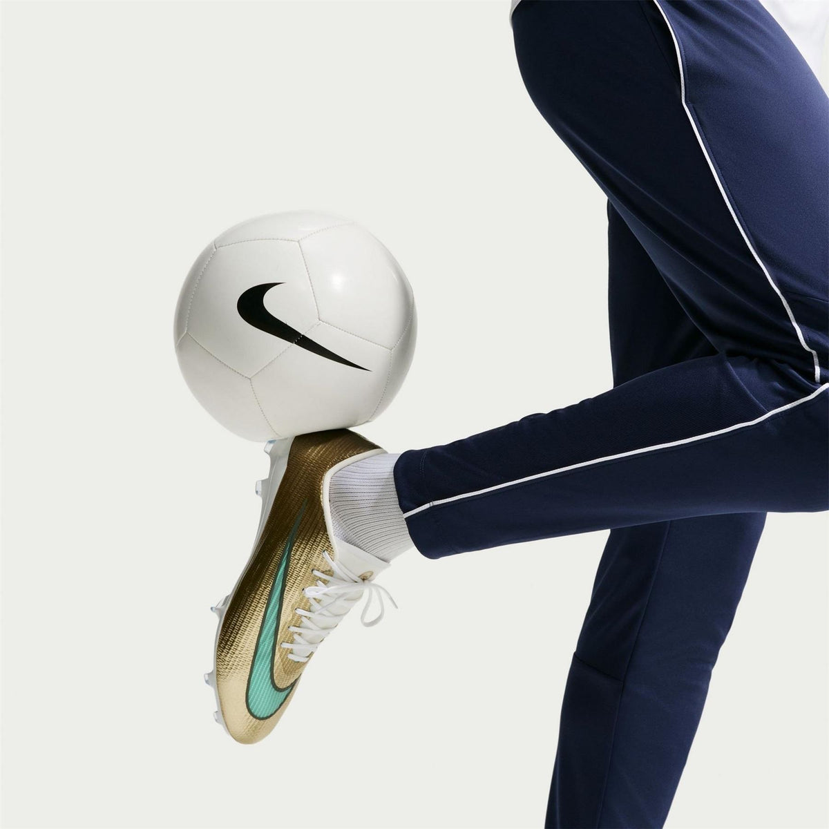 Nike Air Zoom Mercurial Superfly Xi Pro Adults Soft Ground Football Boots