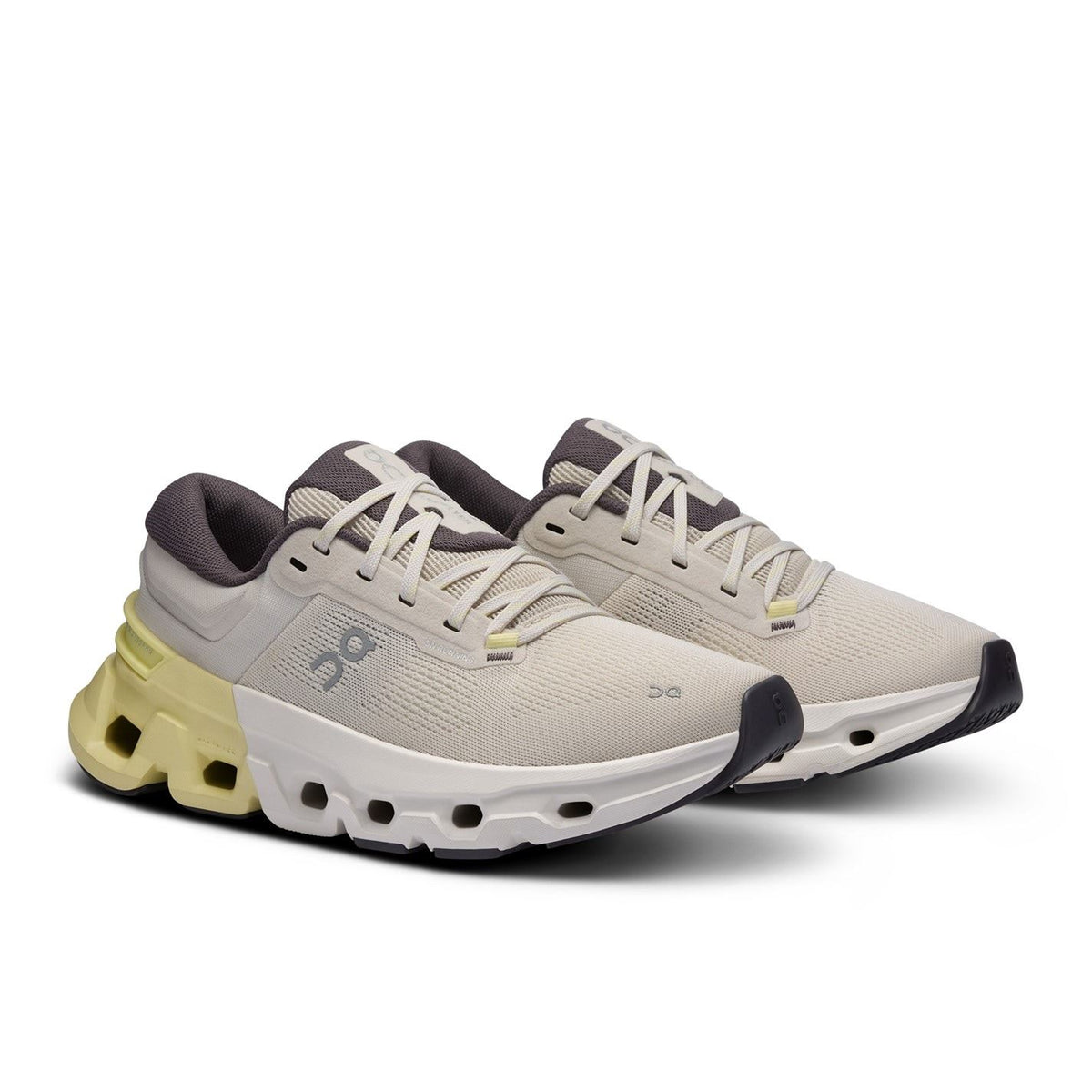 On Cloudflyer Everyday Stable Road Running Shoes