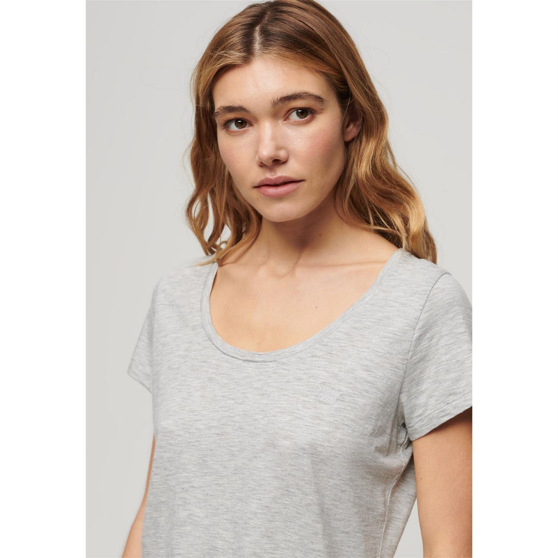Superdry Regular Fit Scoop Neck T-Shirt