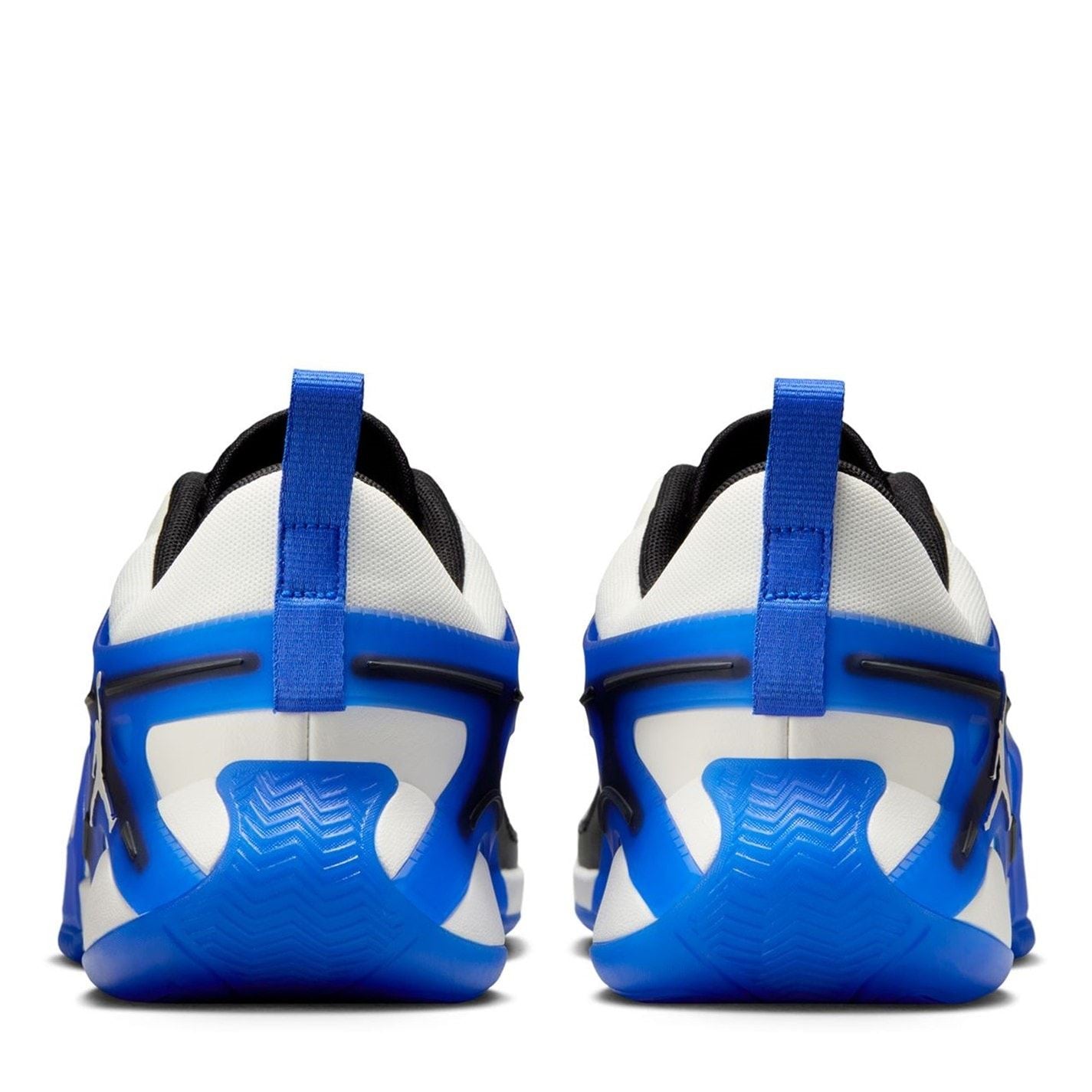 Nike Heir Basketball Round Toe Flat Heel Trainers