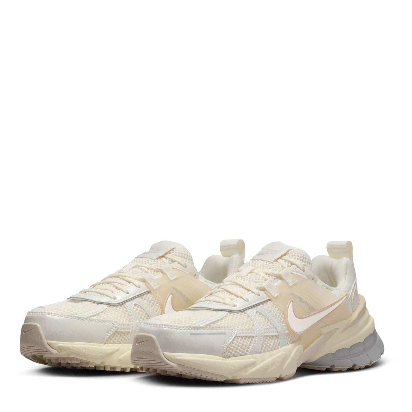 Nike V2K Floral Patterned Low Top Sneakers