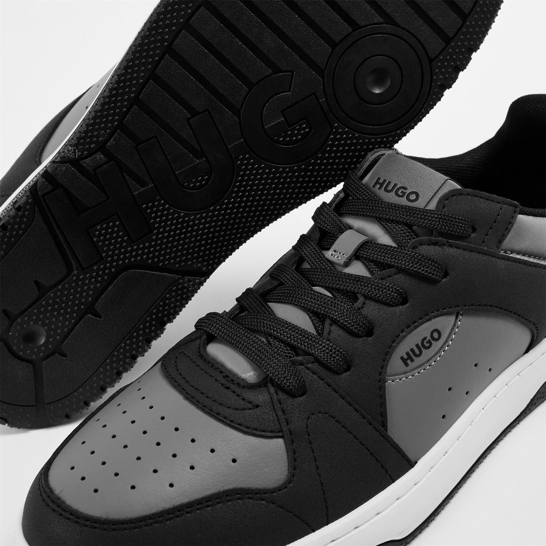 Hugo Low Top Flat Heel Sneakers