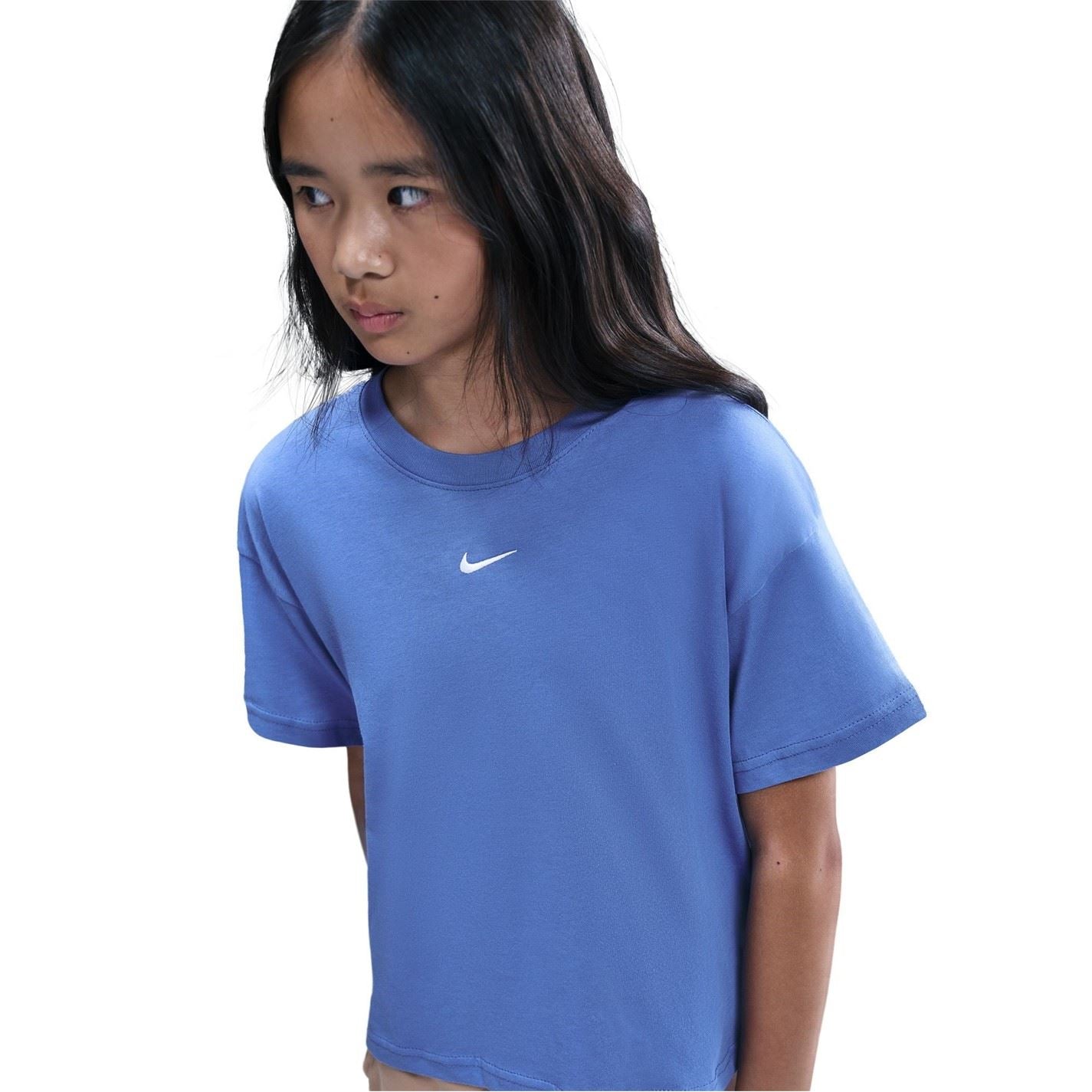 Nike Sportswear Big Kids (girls) T-Shirt
