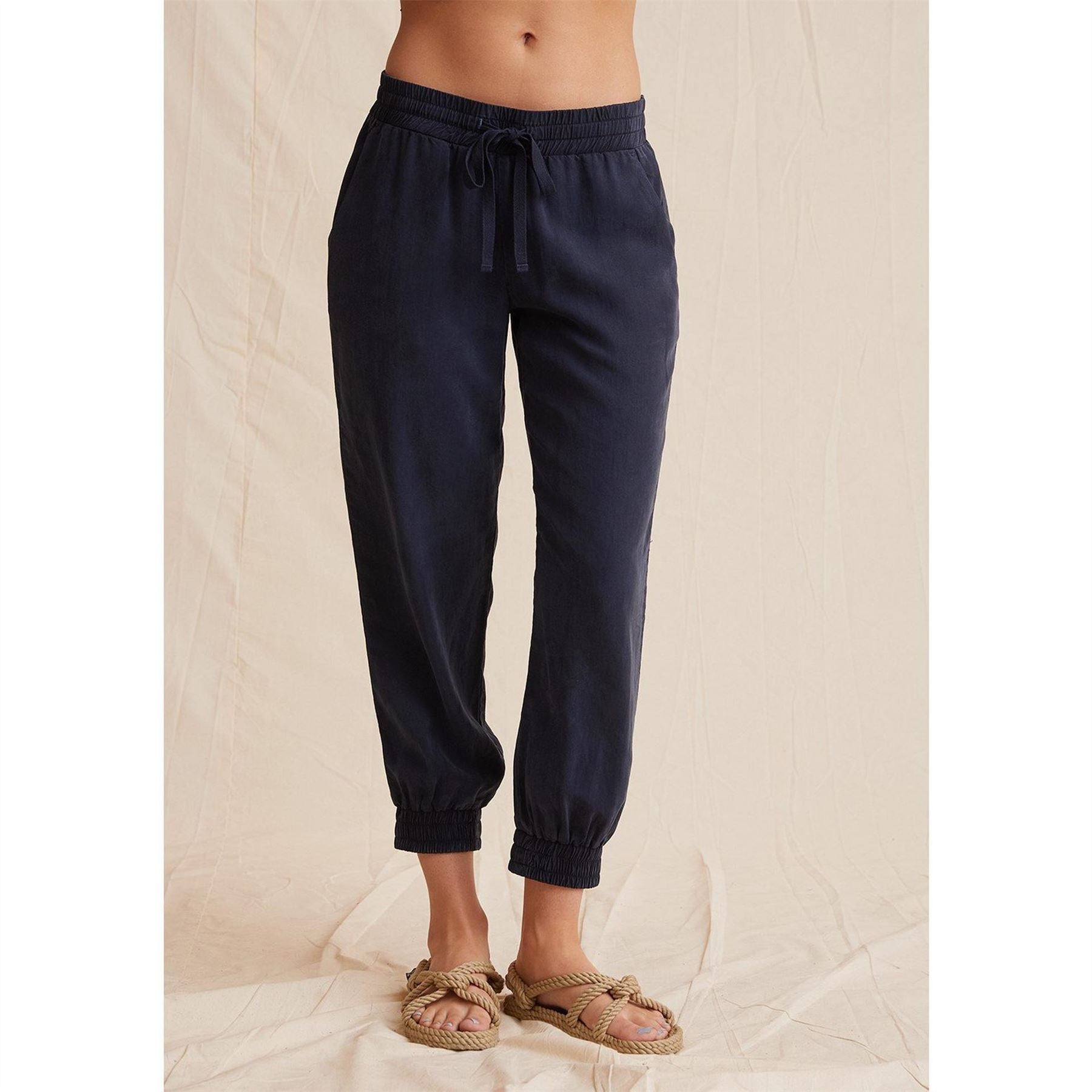 Bella Dahl Easy Solid Patterned Straight Joggers