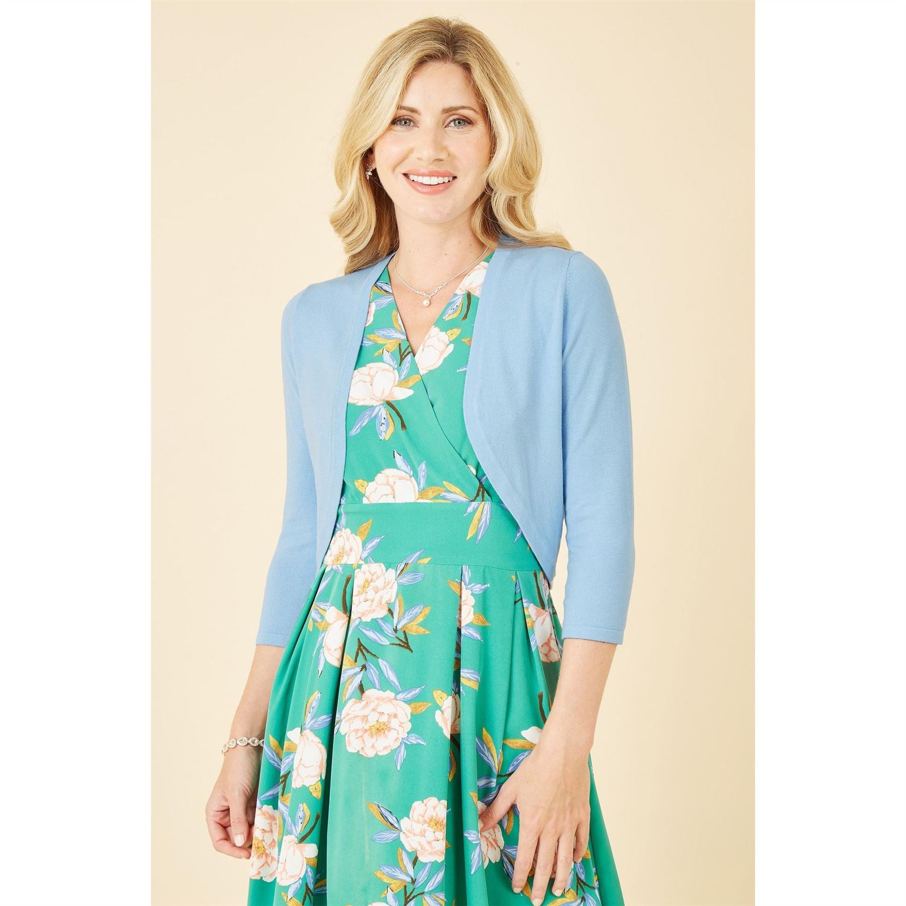 Yumi Knitted Curve Bolero