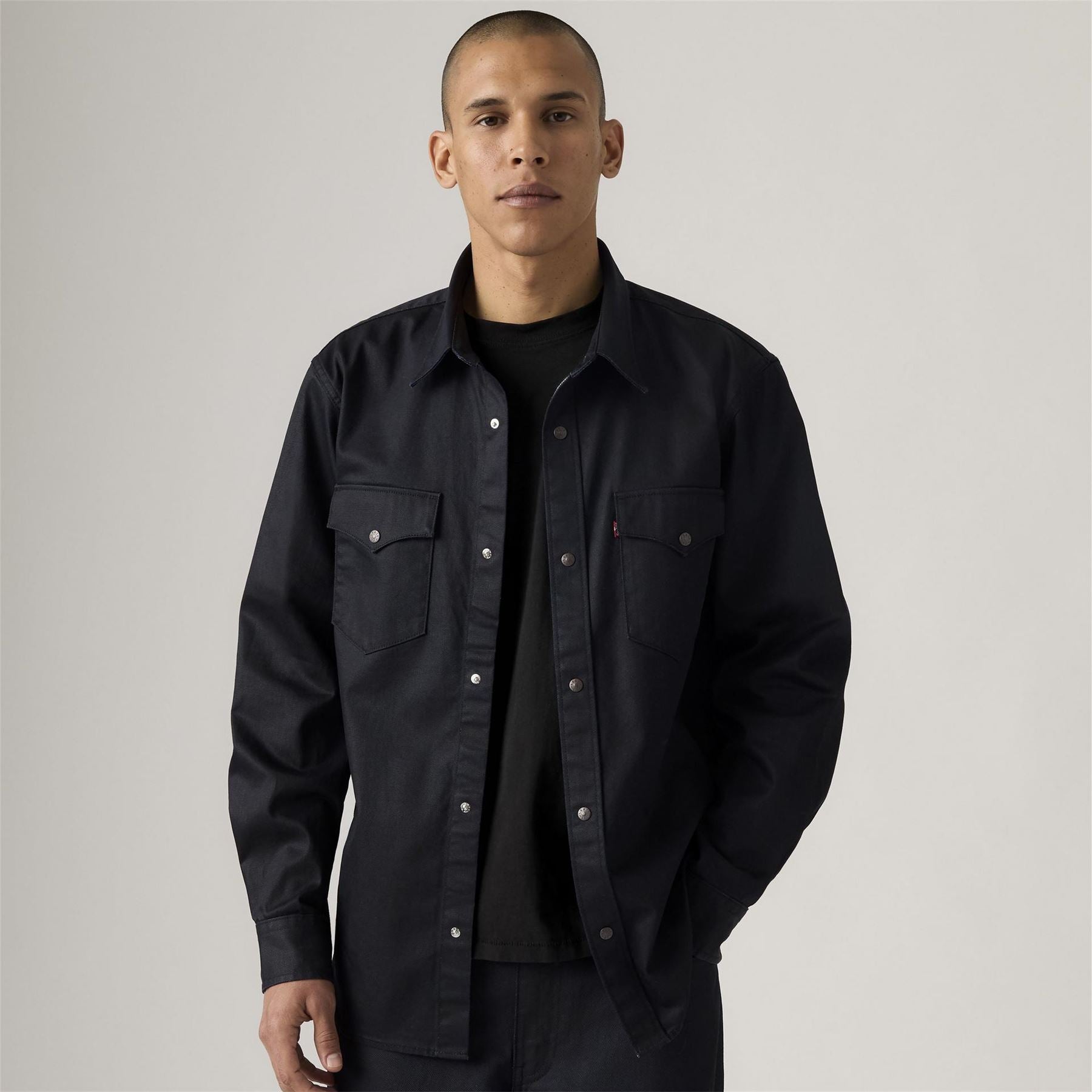 Levis Relaxed Fit T