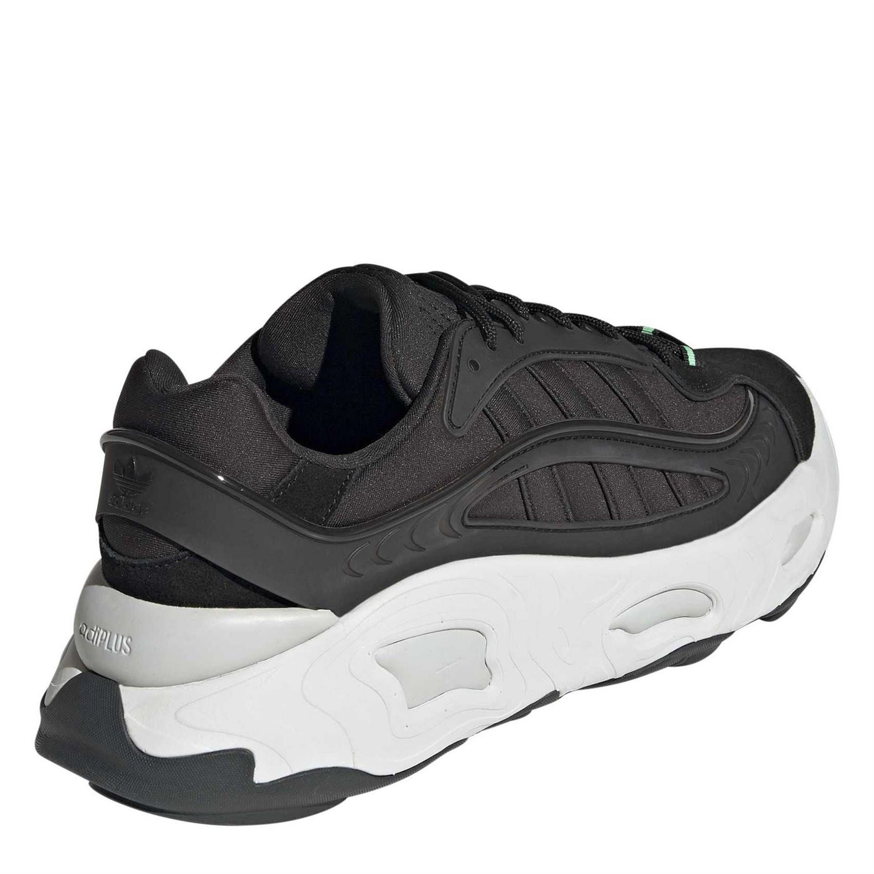 adidas Oznova