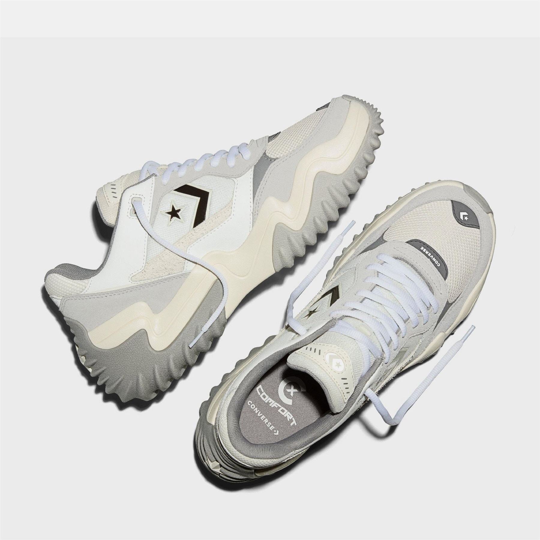 Converse Wave Motion Platform Trainers