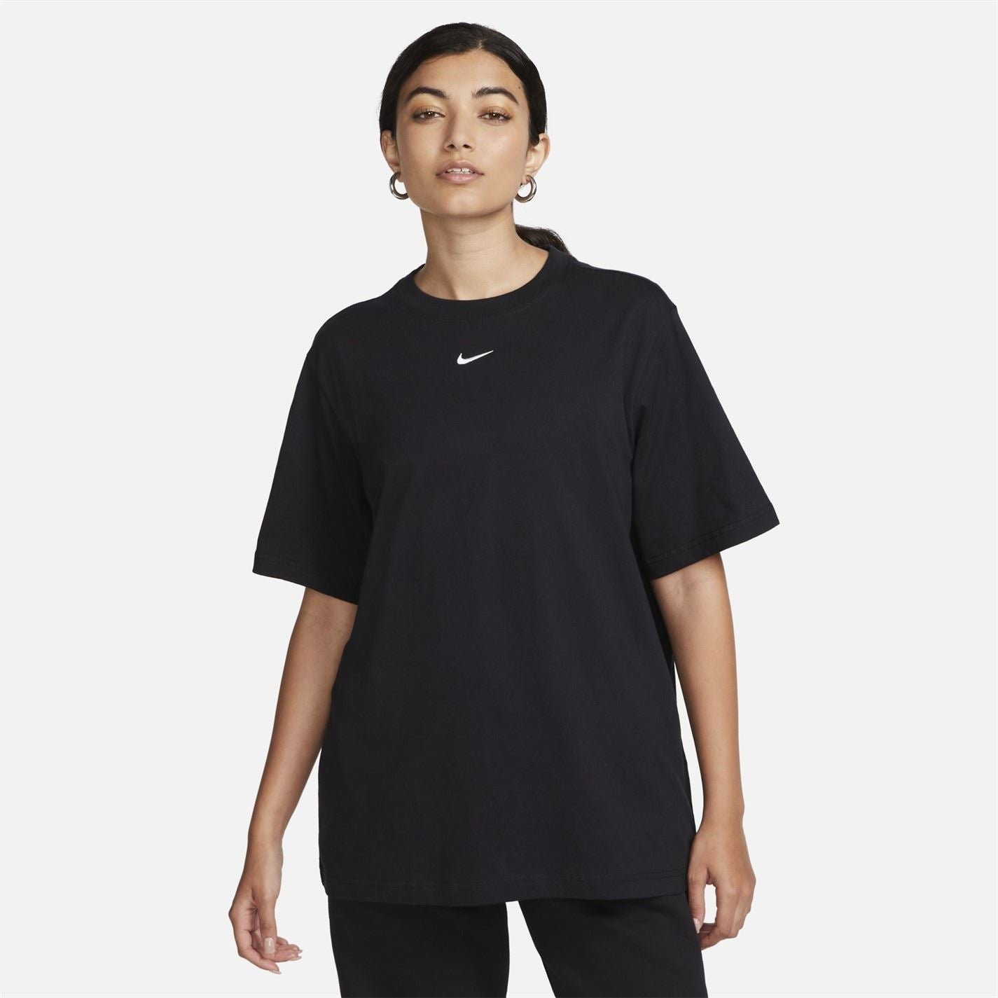 Nike Womens Oversized Logo T-Shirt
