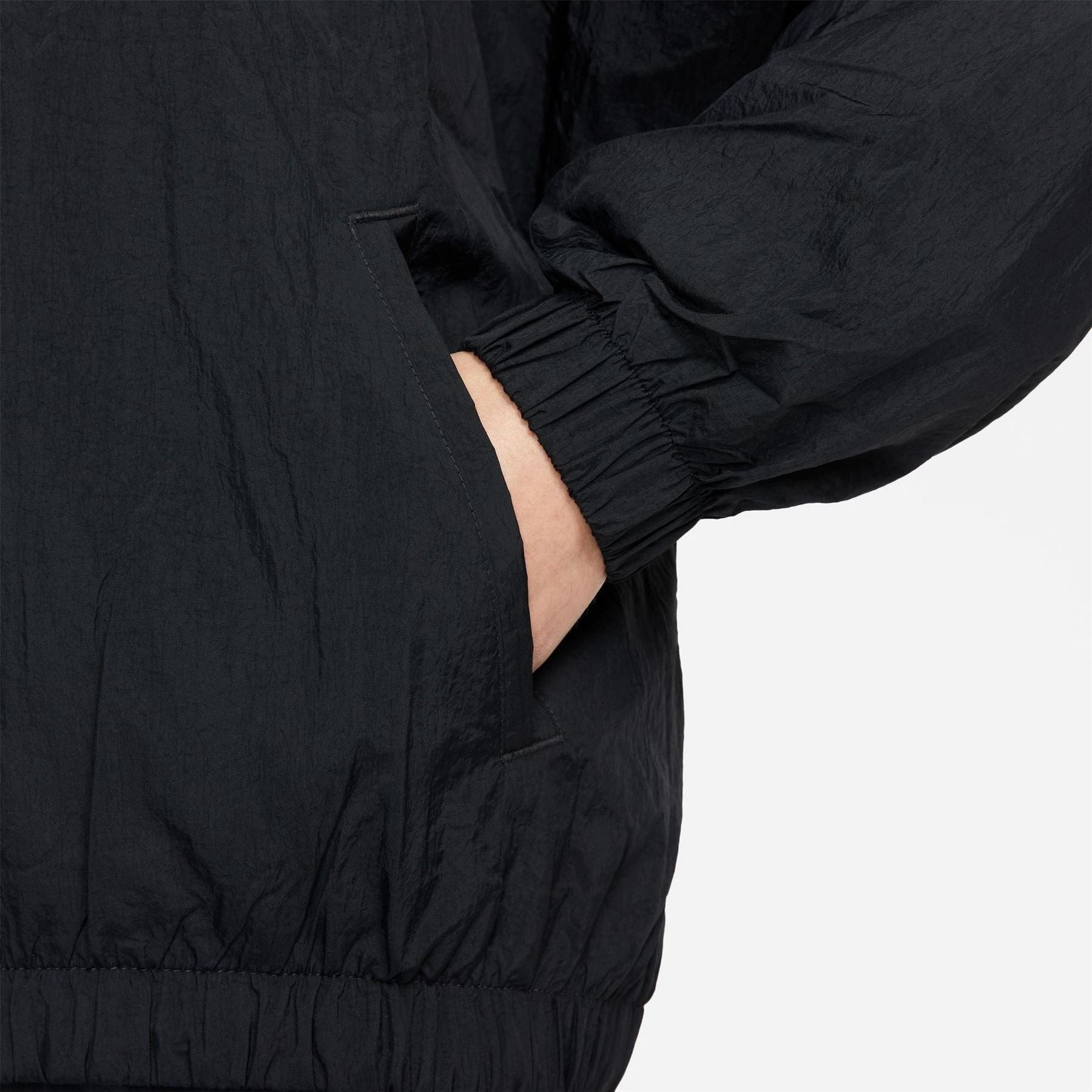 Nike Womens Sportswear Statement Windrunner Jacket
