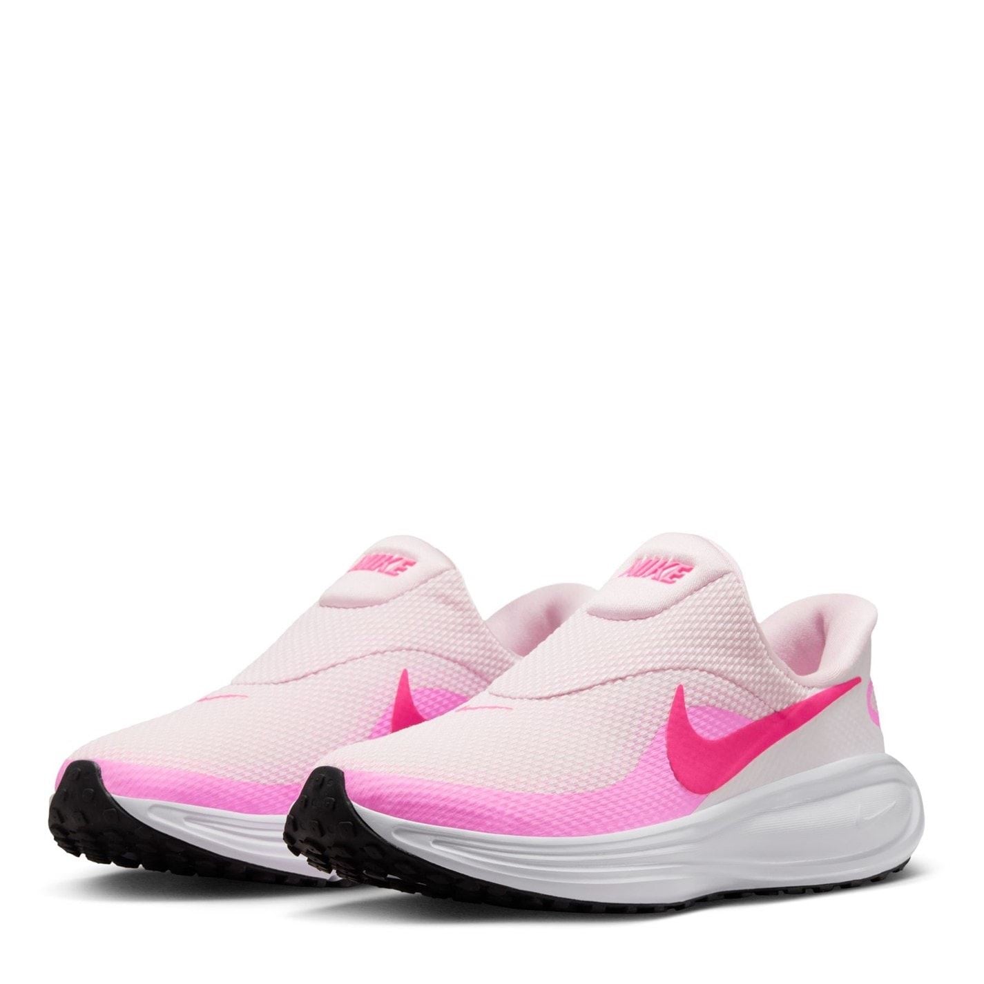 Nike Rev 8 Easyon Slip-Ins Sneakers