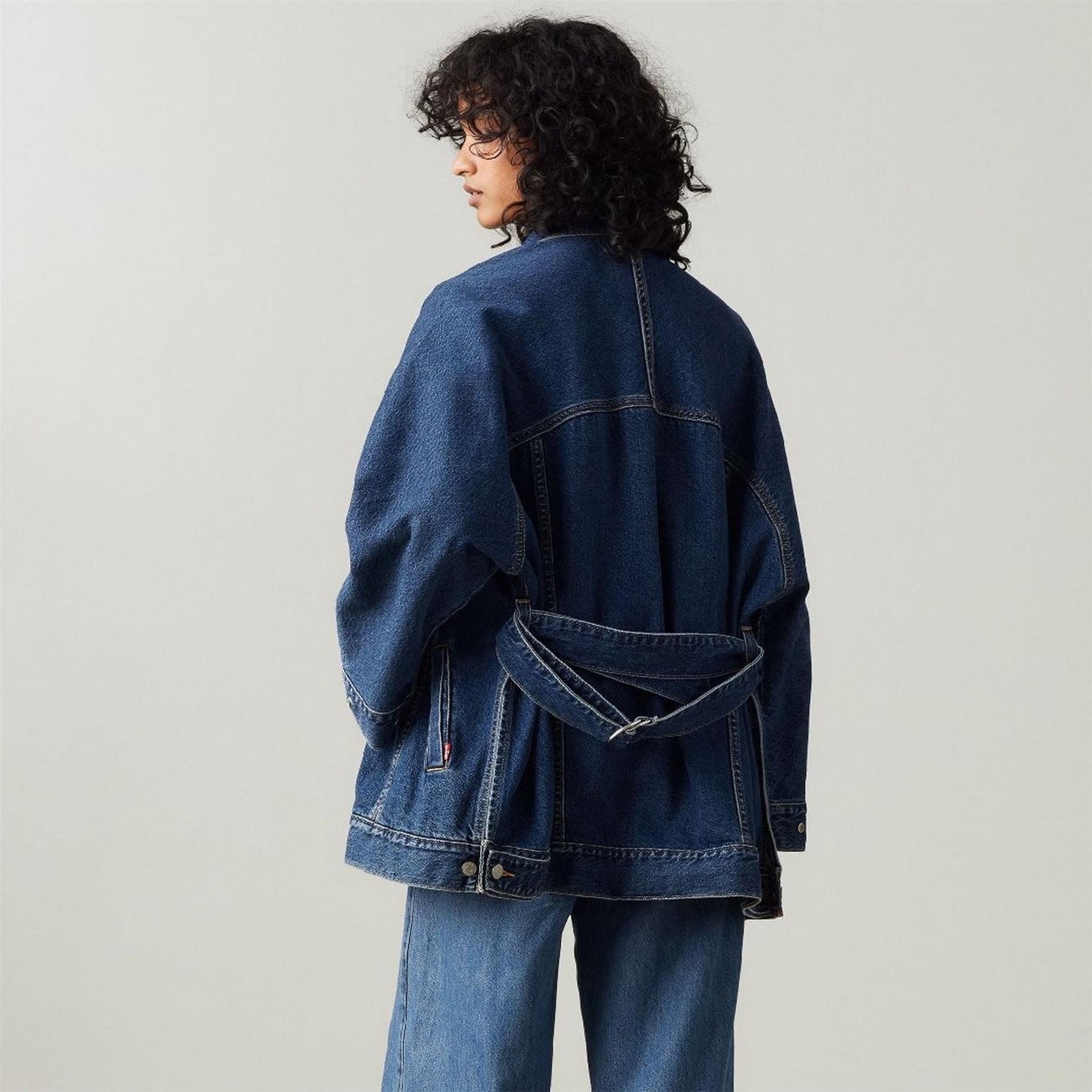 Levis Solid Patterned Trucker Denim Jacket with Flap Pocket