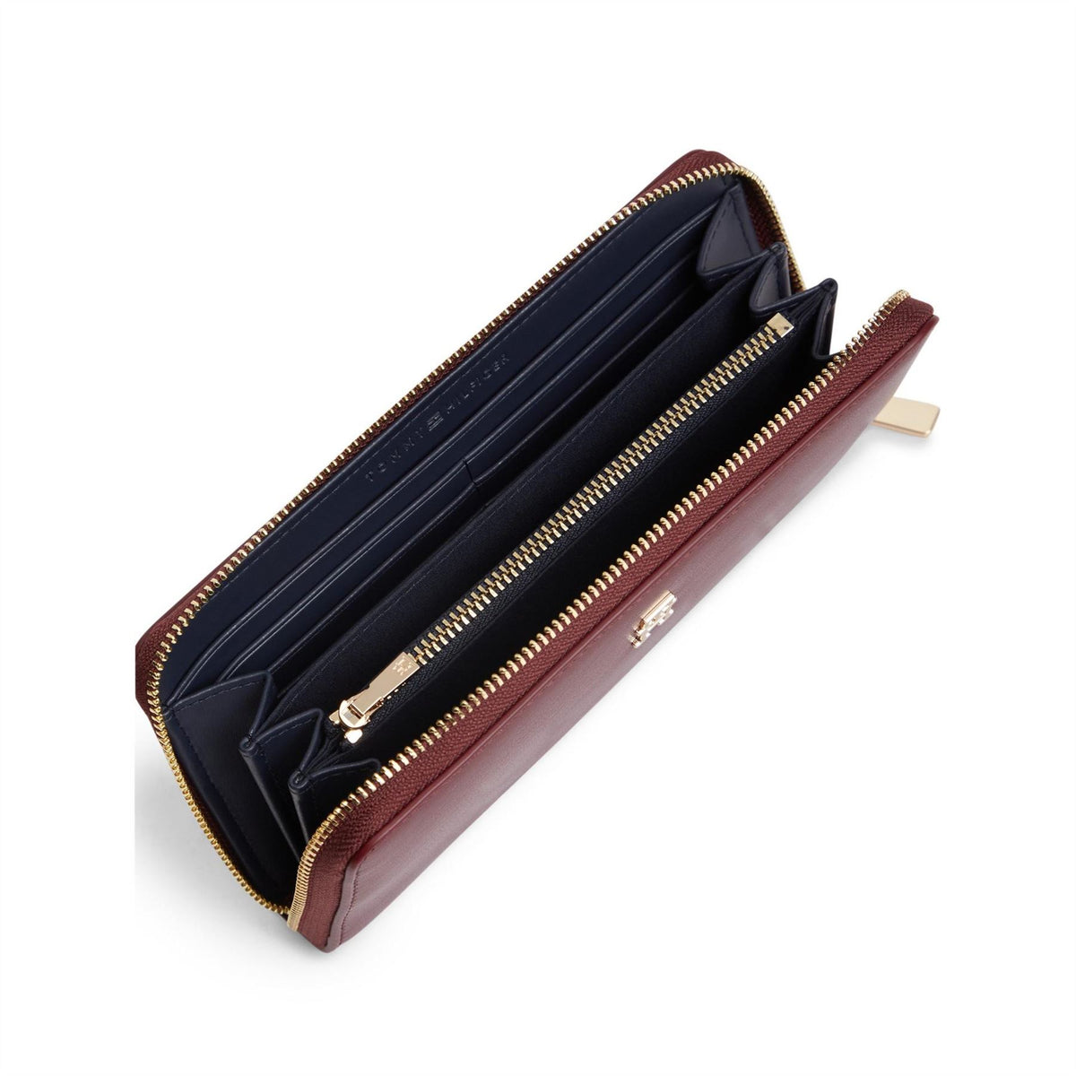Tommy Hilfiger Zip Around Purse