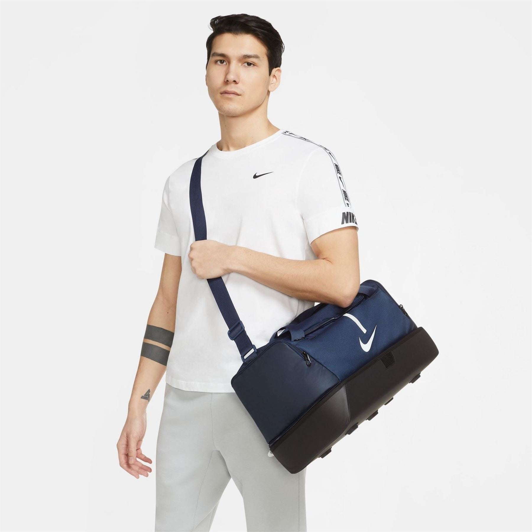 Nike Acad Team Football