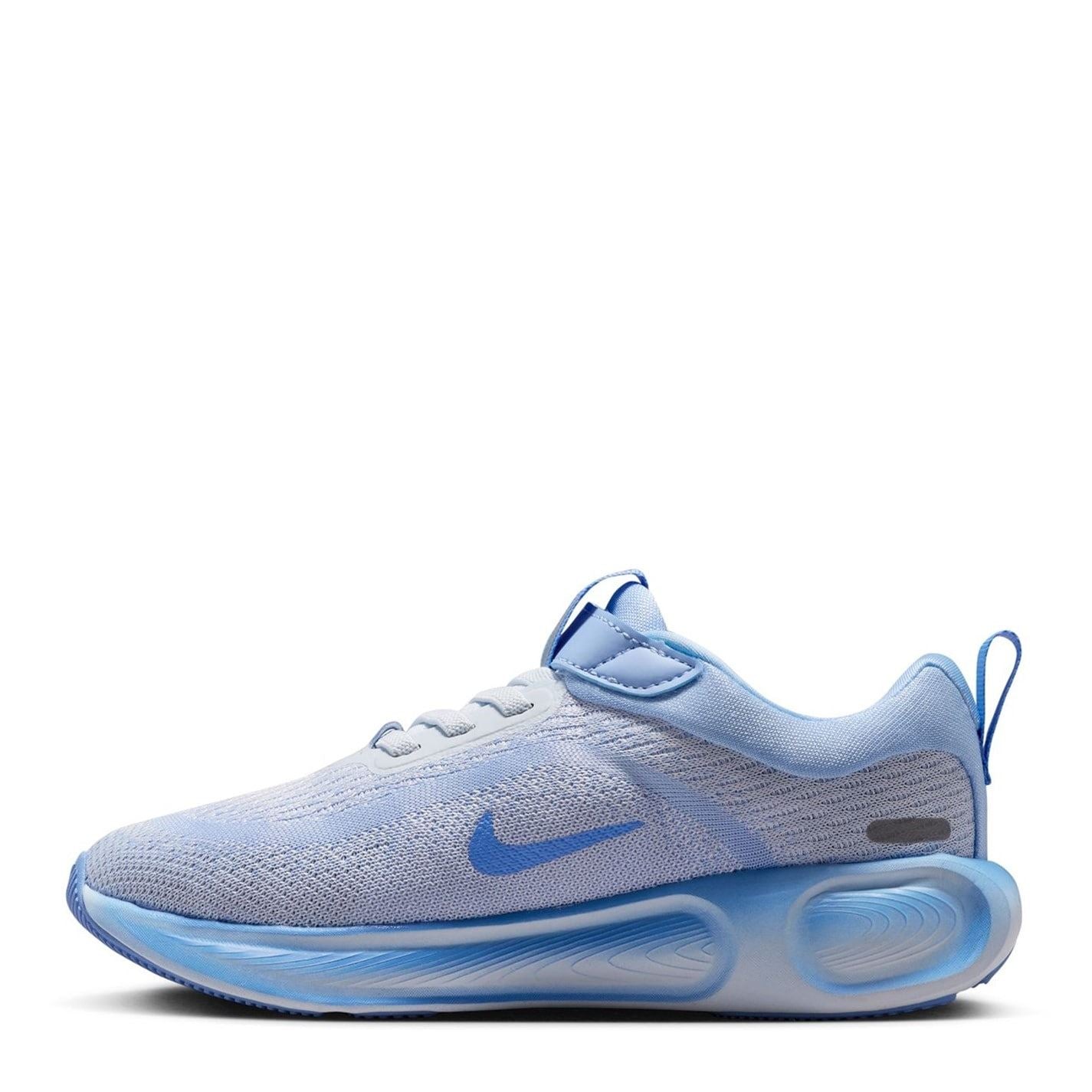 Nike Stellar Ride Low Top Lace-Up Sneakers