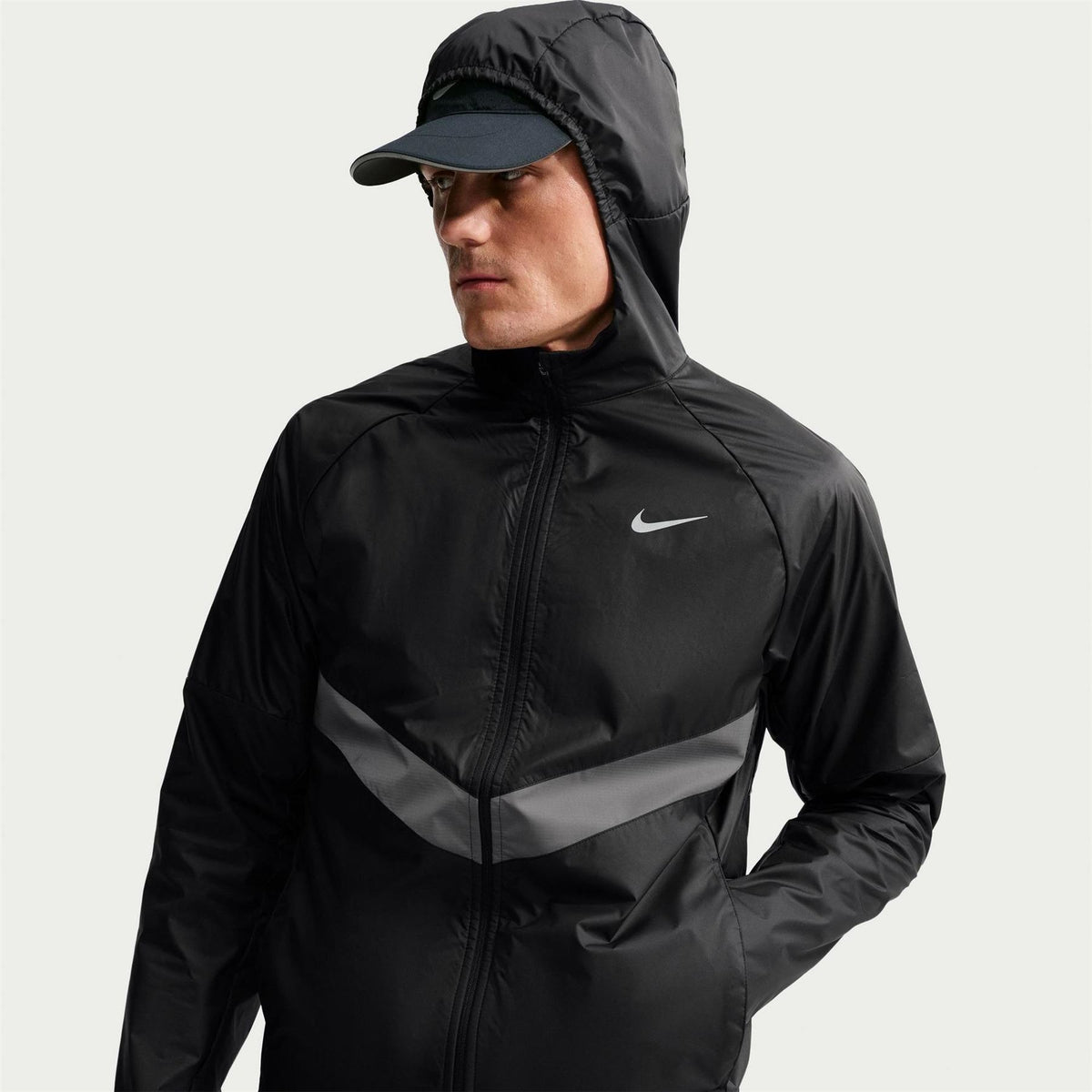 Nike Miler Hooded Running Jacket with Reflective Accents