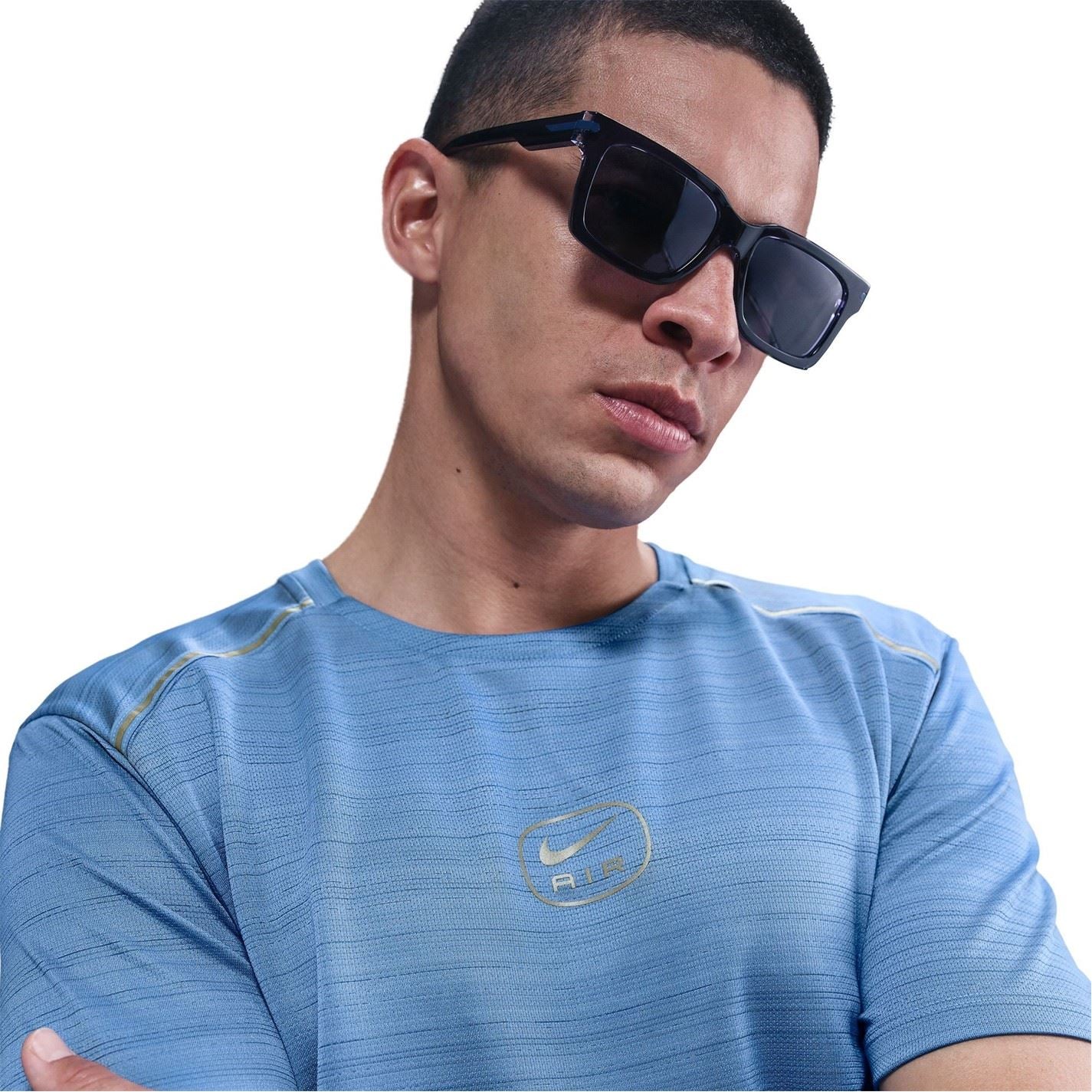 Nike Air Run Athletic Regular Fit T-Shirt