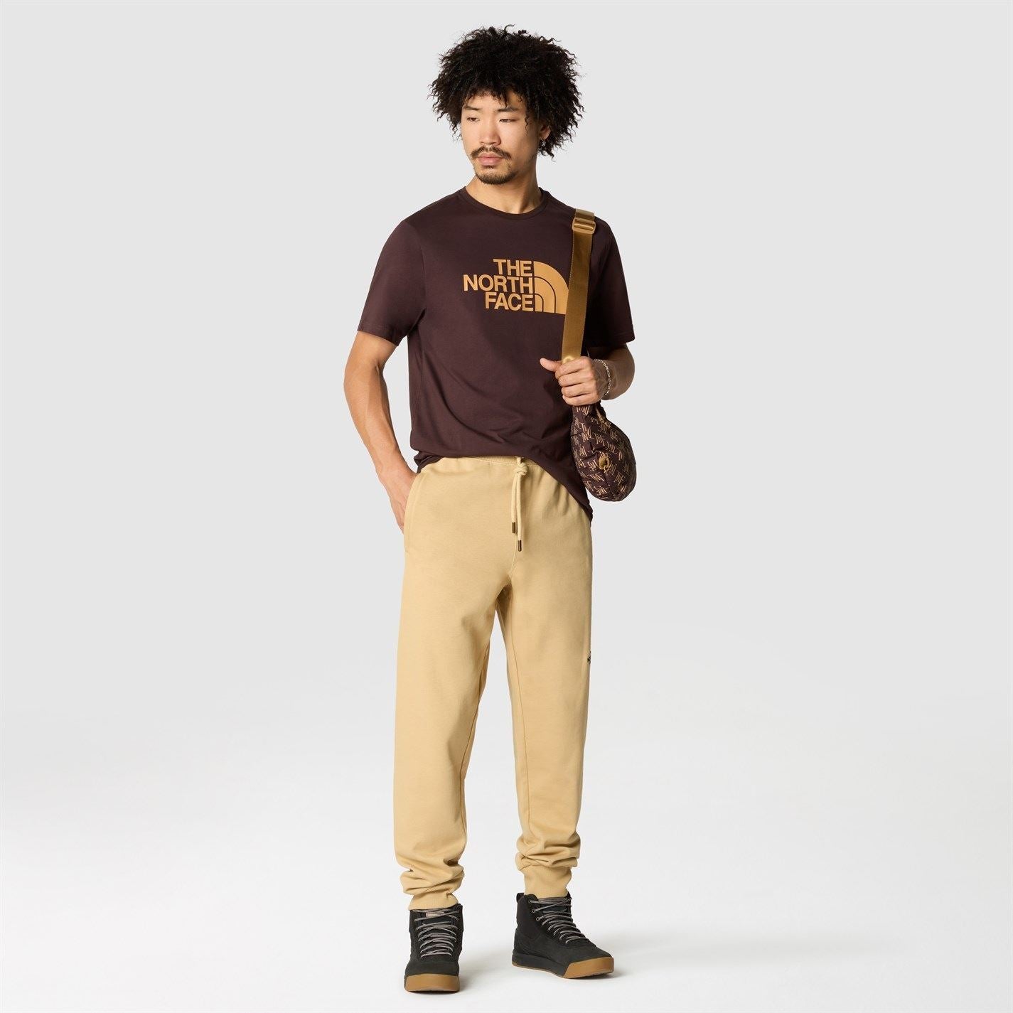 The North Face Mens Regular Fit Short Sleeve T-Shirt