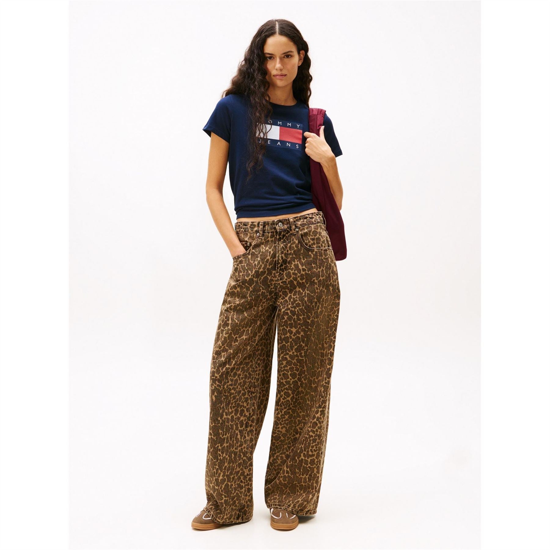Tommy Jeans Badge Rib Crew Neck Regular Fit T-Shirt