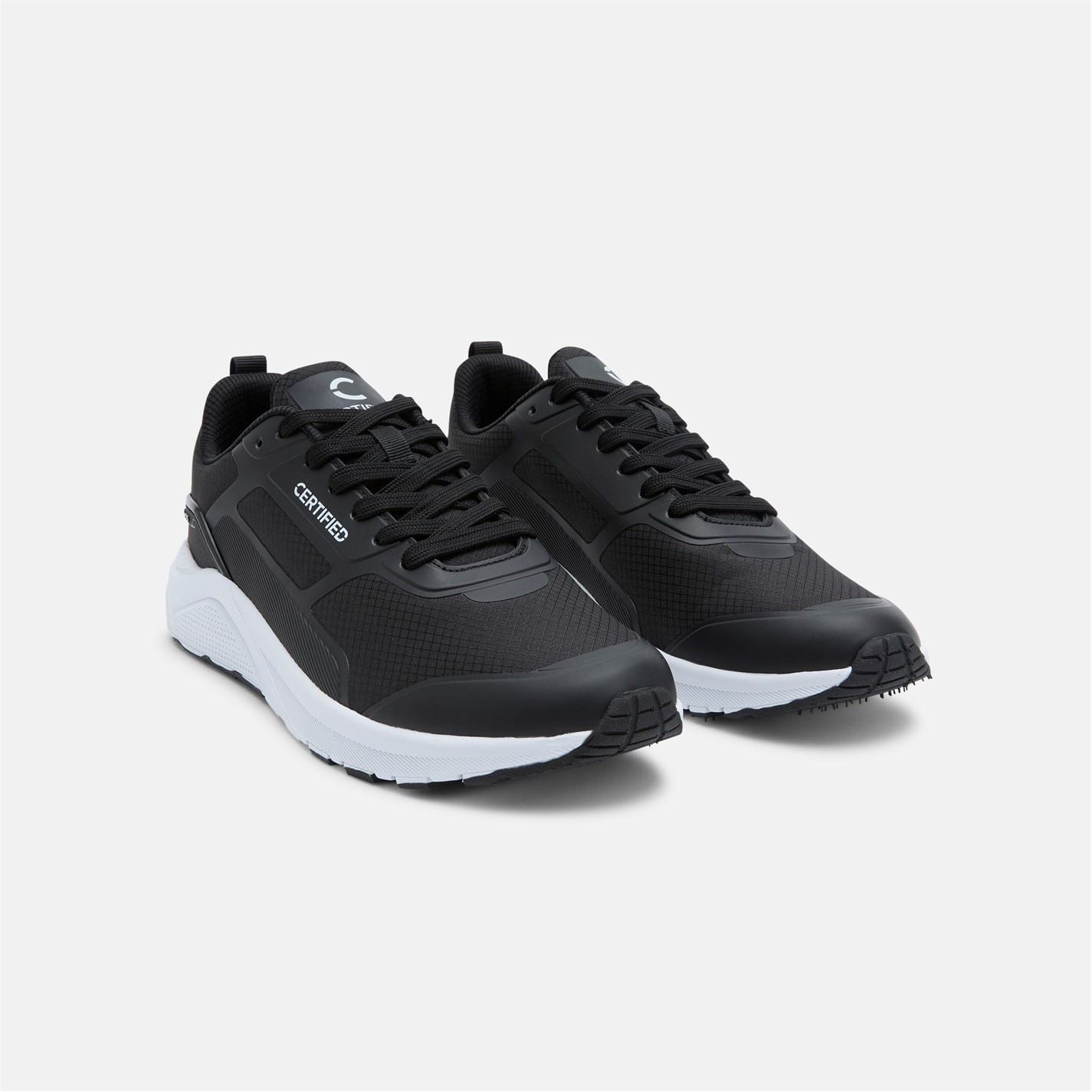 Certified CT 475 Low Top Lace-Up Sneakers