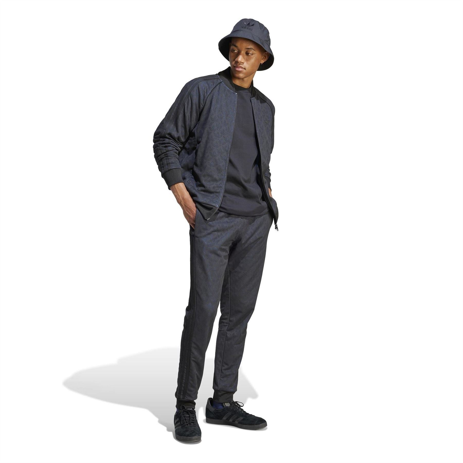 adidas Athletic Sweatshirt Regular Fit Top