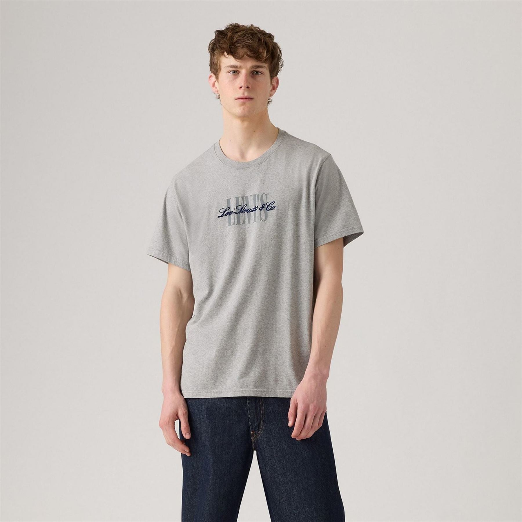 Levis Relaxed Fit T
