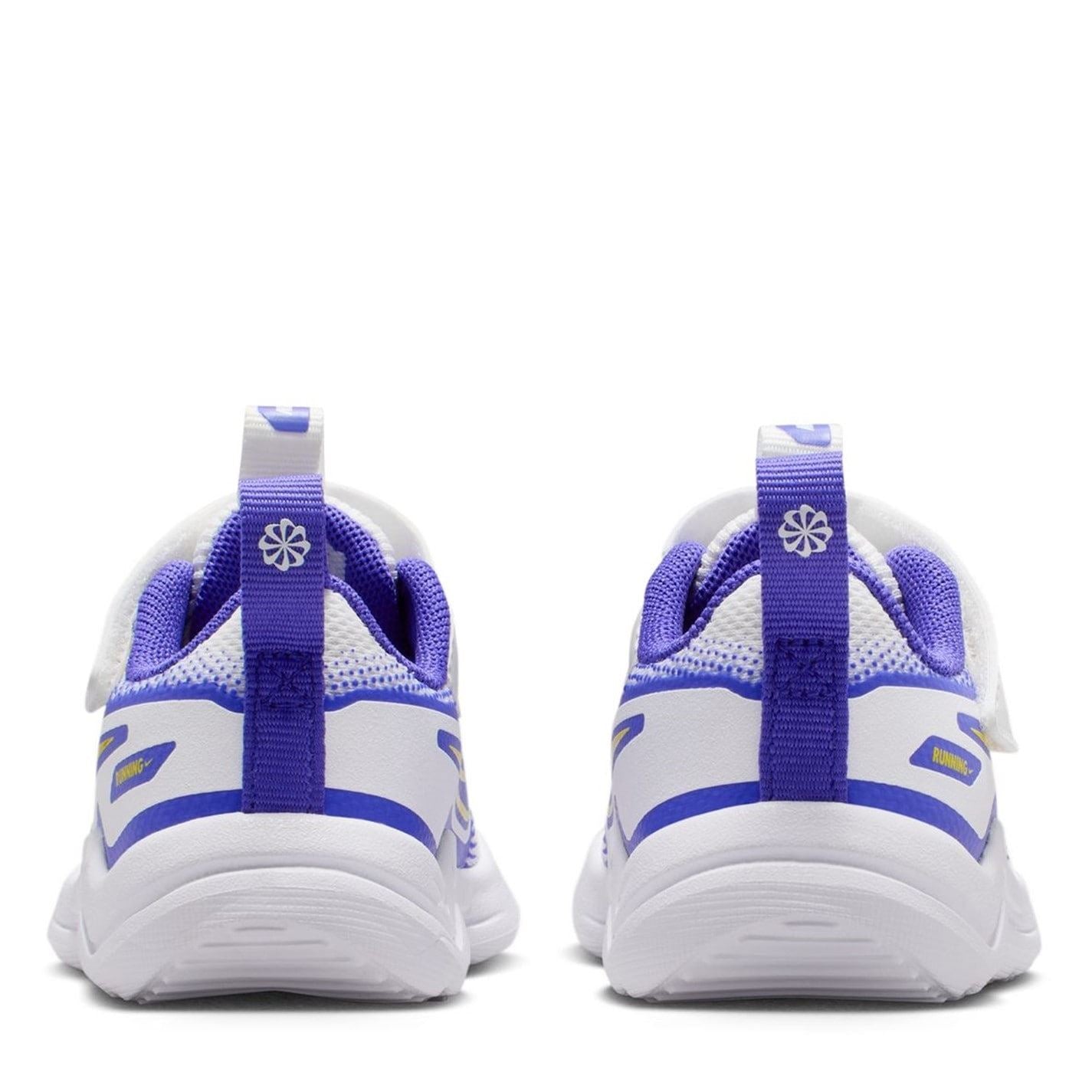 Nike Cosmic Runner Low Top Sneakers with Adjustable Drawstring