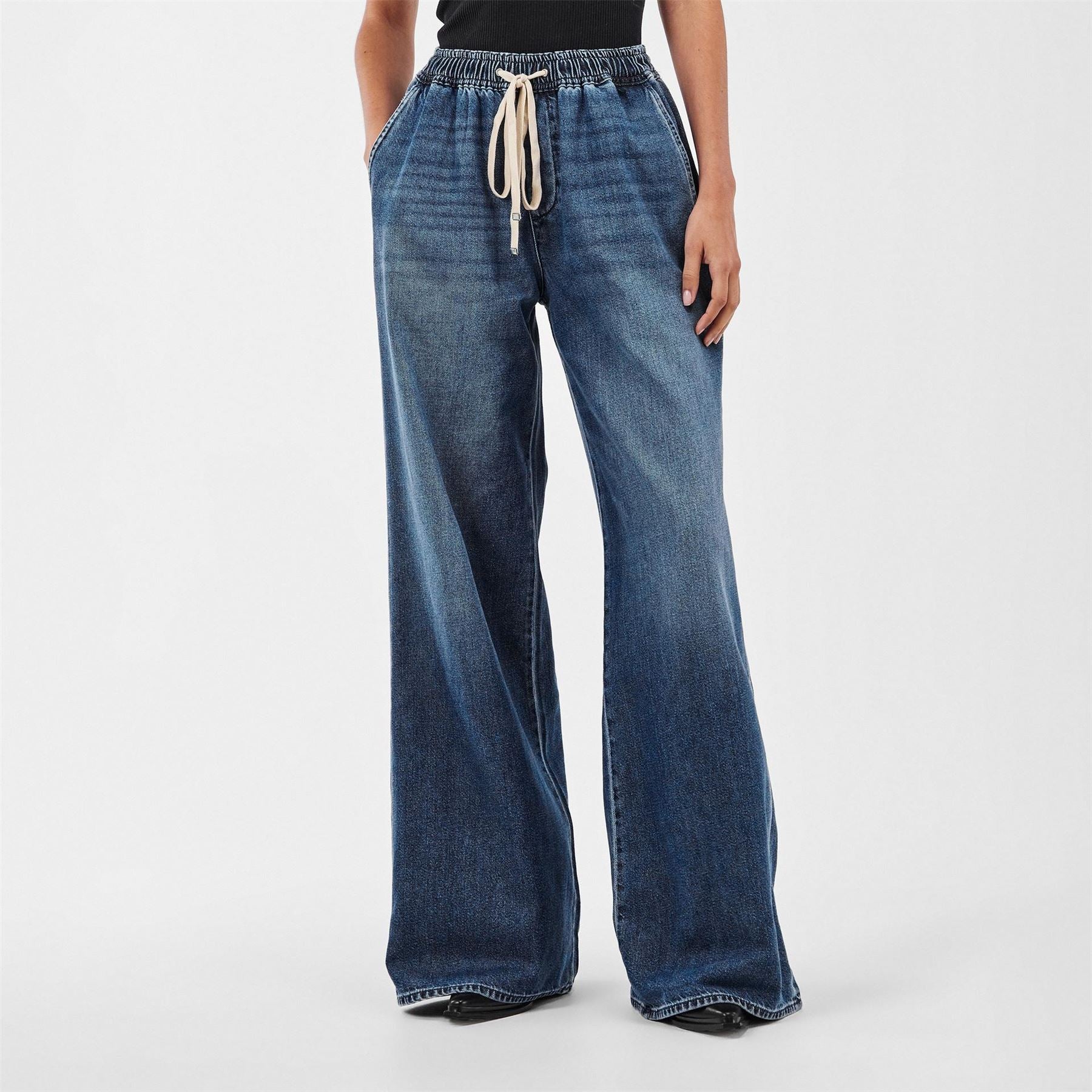 7 For All Mankind Pull On Wide Leg Jeans