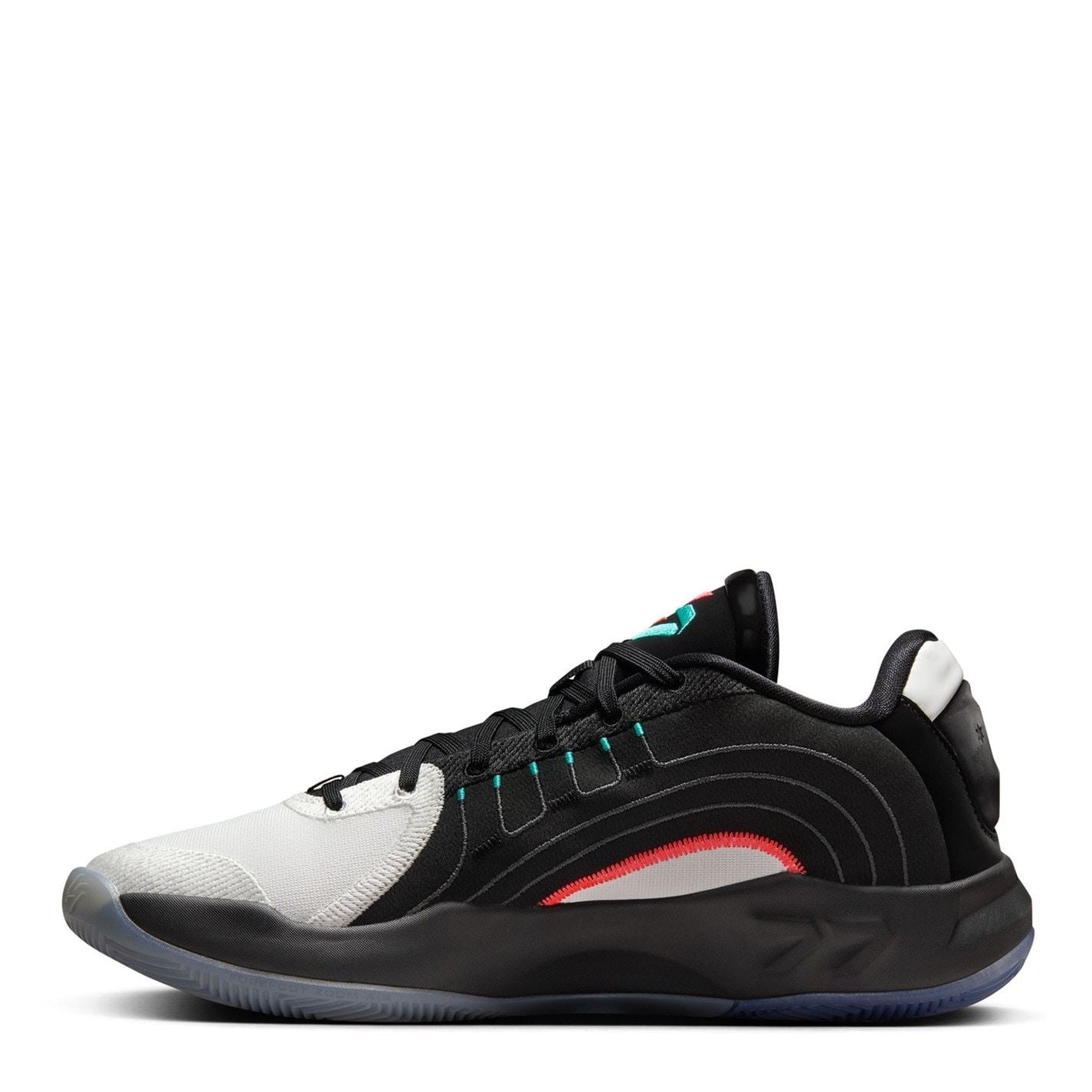 Air Jordan Luka 4 Low Top Round Toe Flat Heel Sneakers