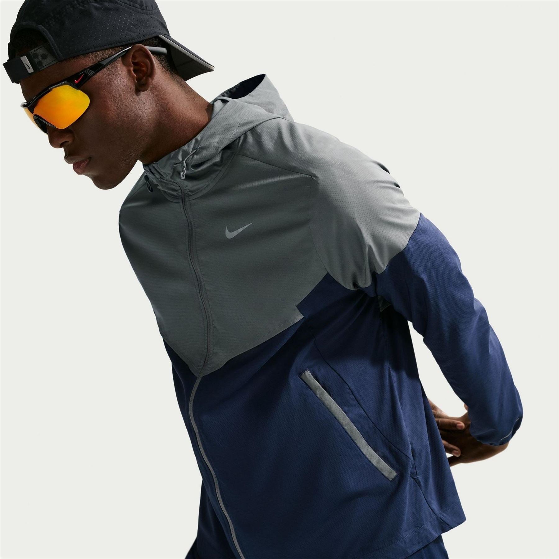 Nike Windrun Hooded Performance Jacket