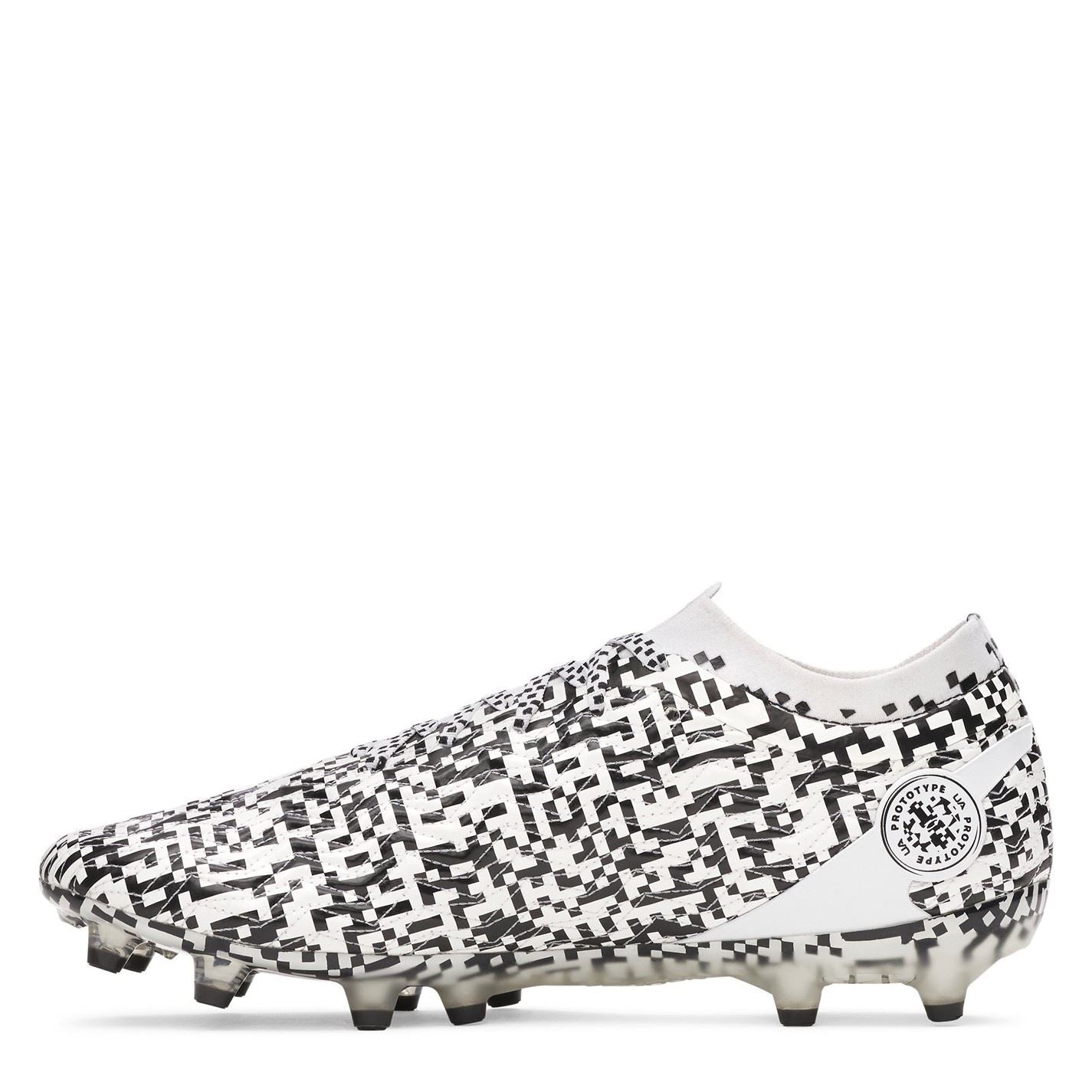 Under Armour Magnetico Pro Adults Firm Ground Football Boots
