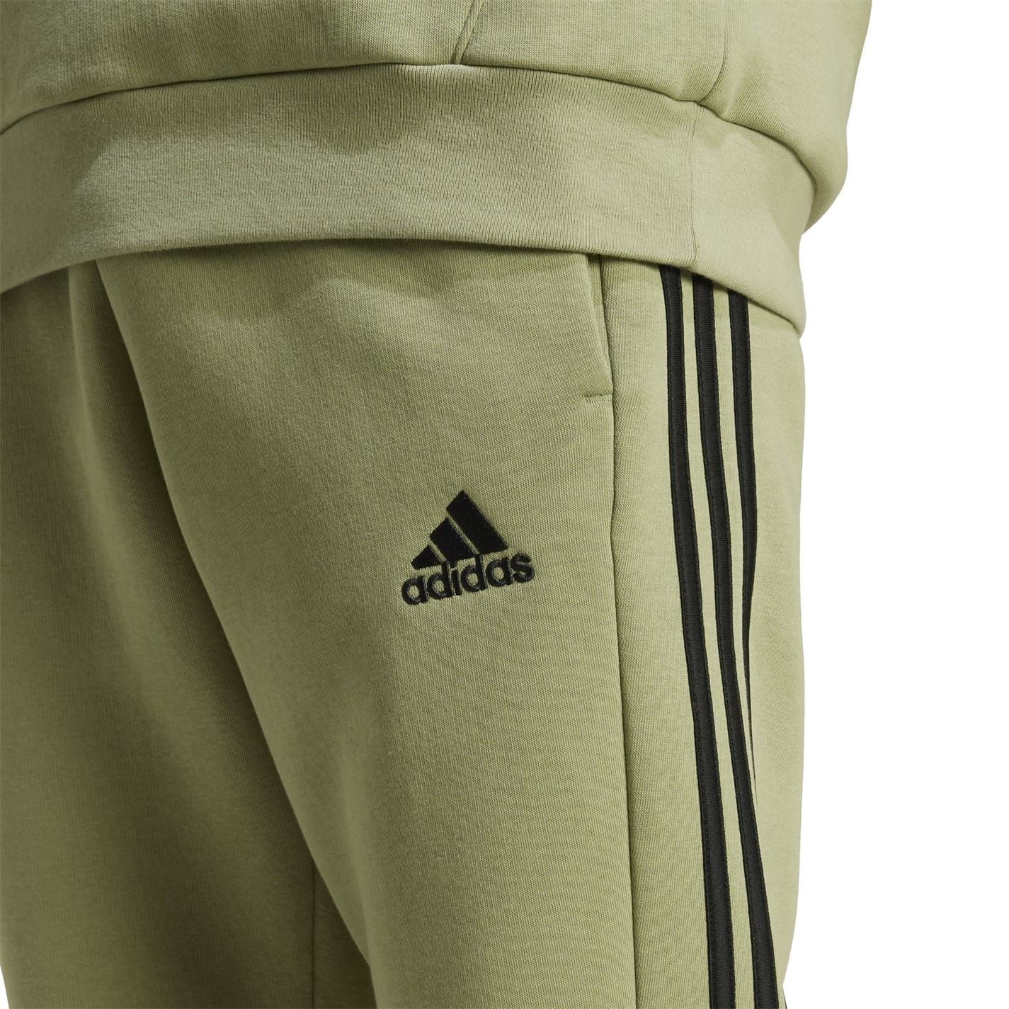adidas Fleece Tapered Cuff 3 Stripes Joggers M