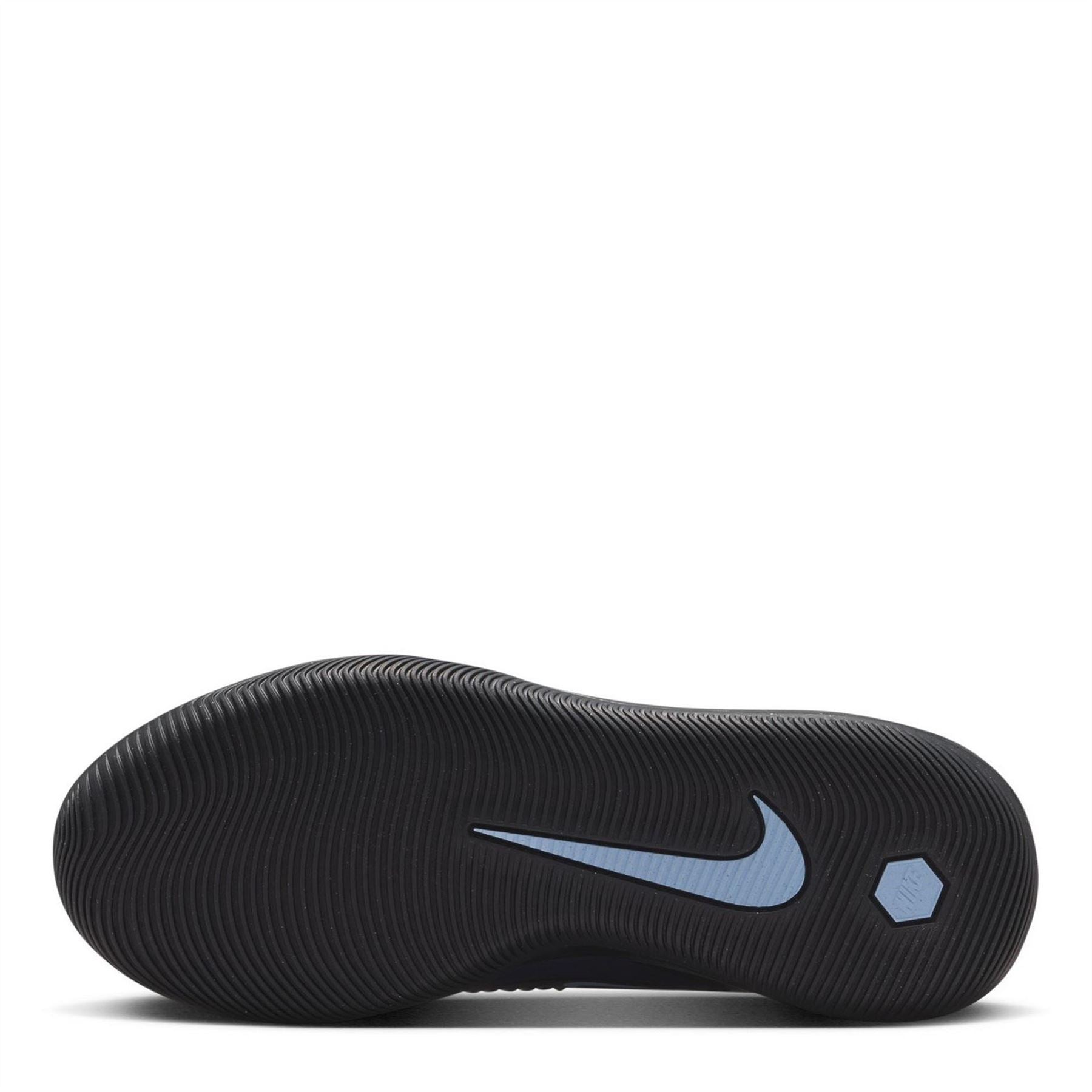 Nike 6 Academy Juniors Indoor Football Boots