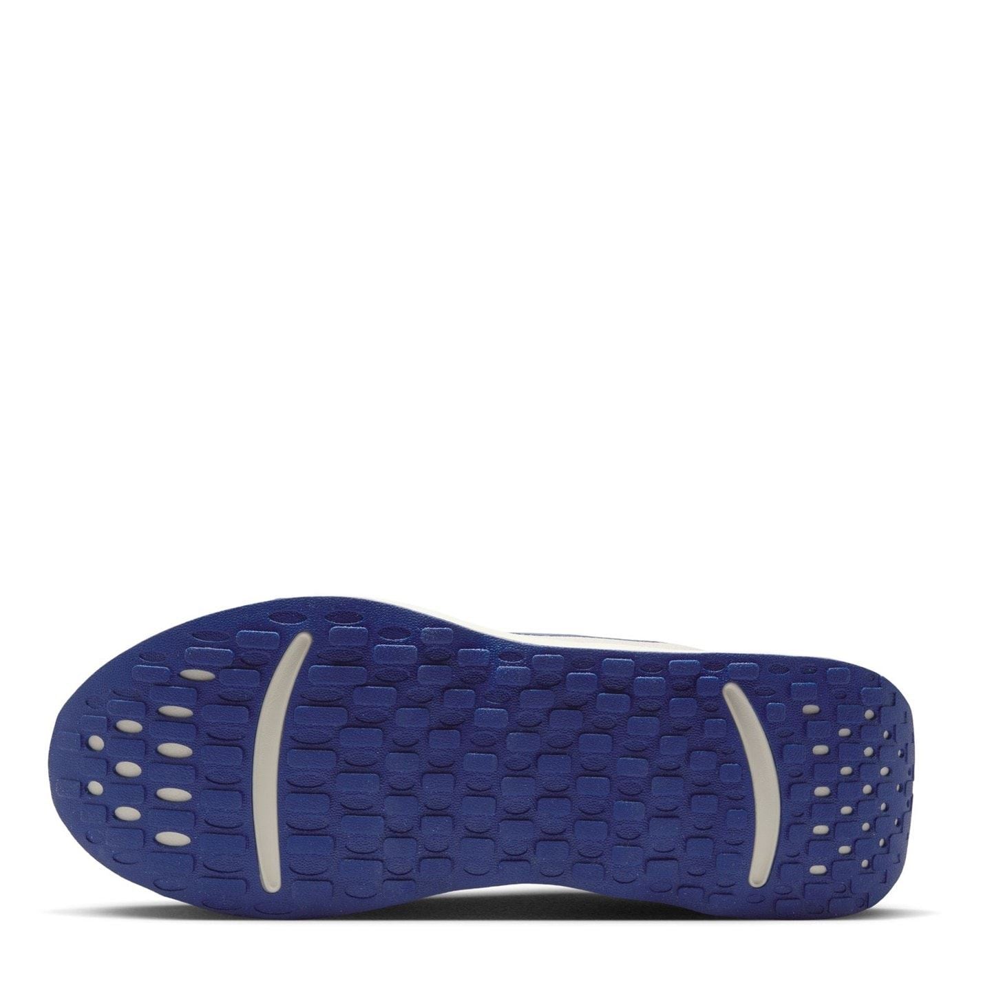 Nike Legend Essential 4 Low Top Training Sneakers