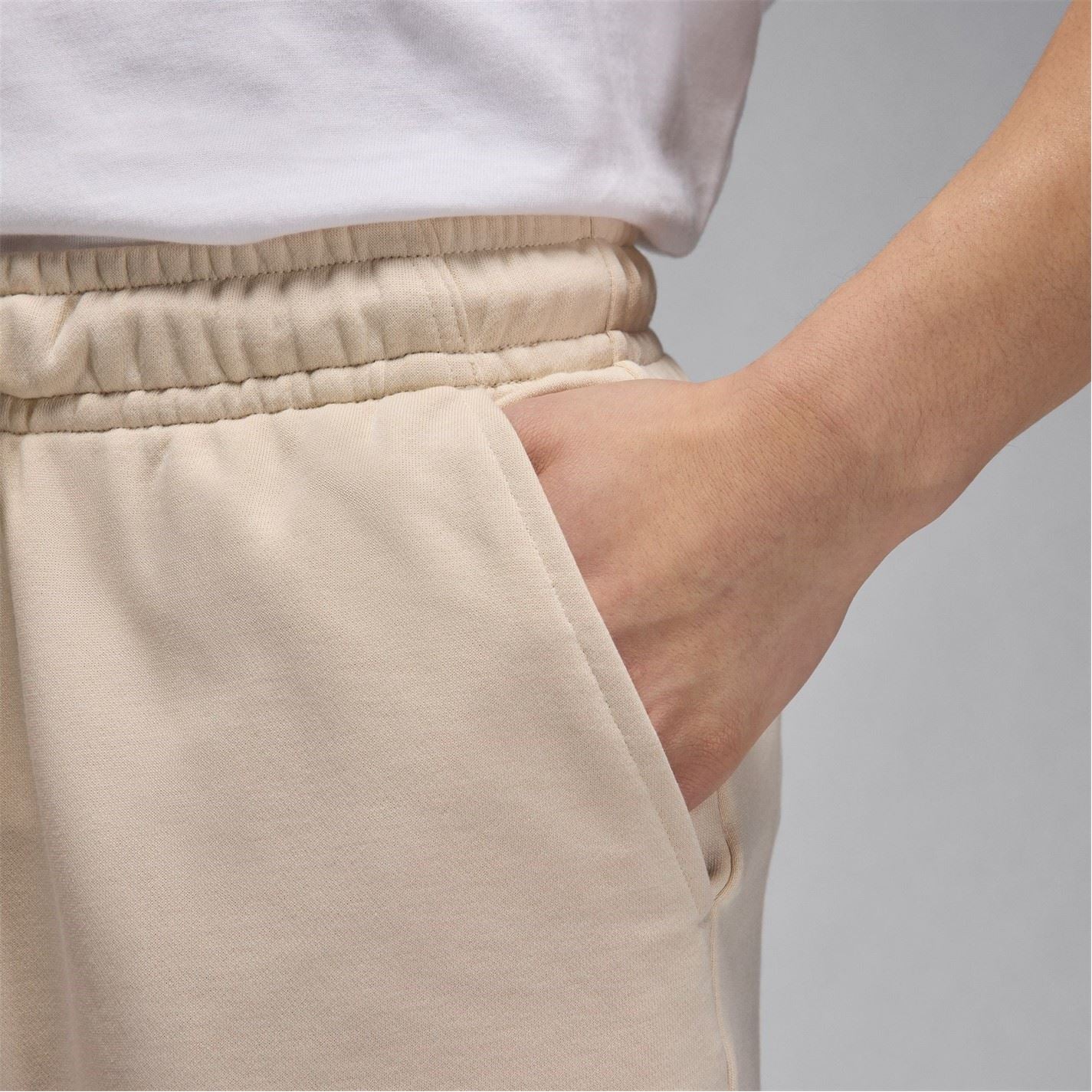 Air Jordan Mens Essential Fleece Shorts