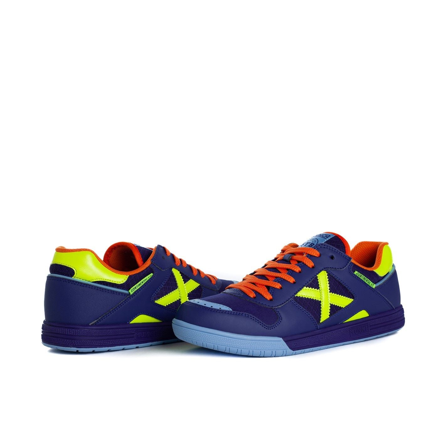 Munich Mens Continental V2 Football Trainers