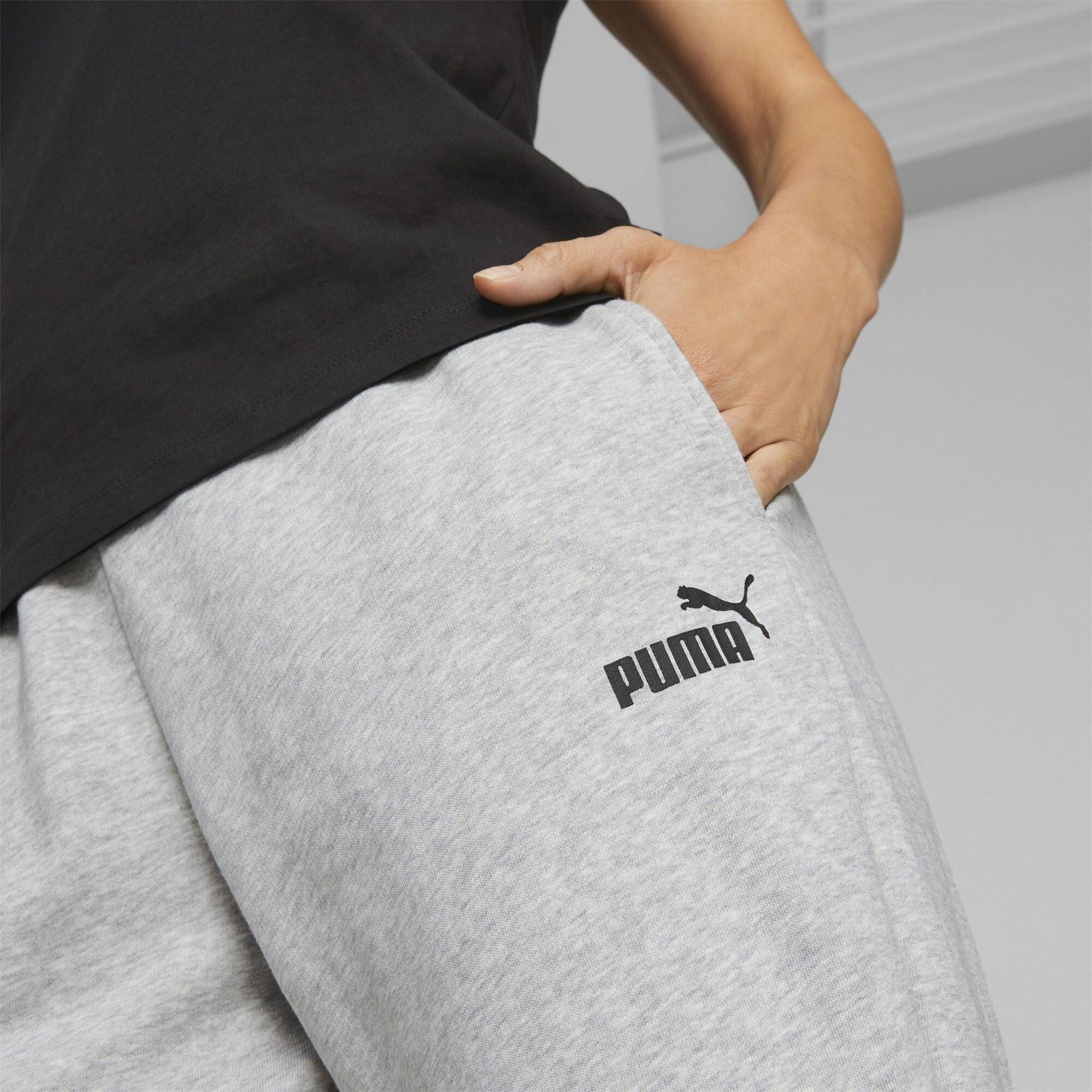 Puma Mens Ess Sweatpants Tr Cl Joggers