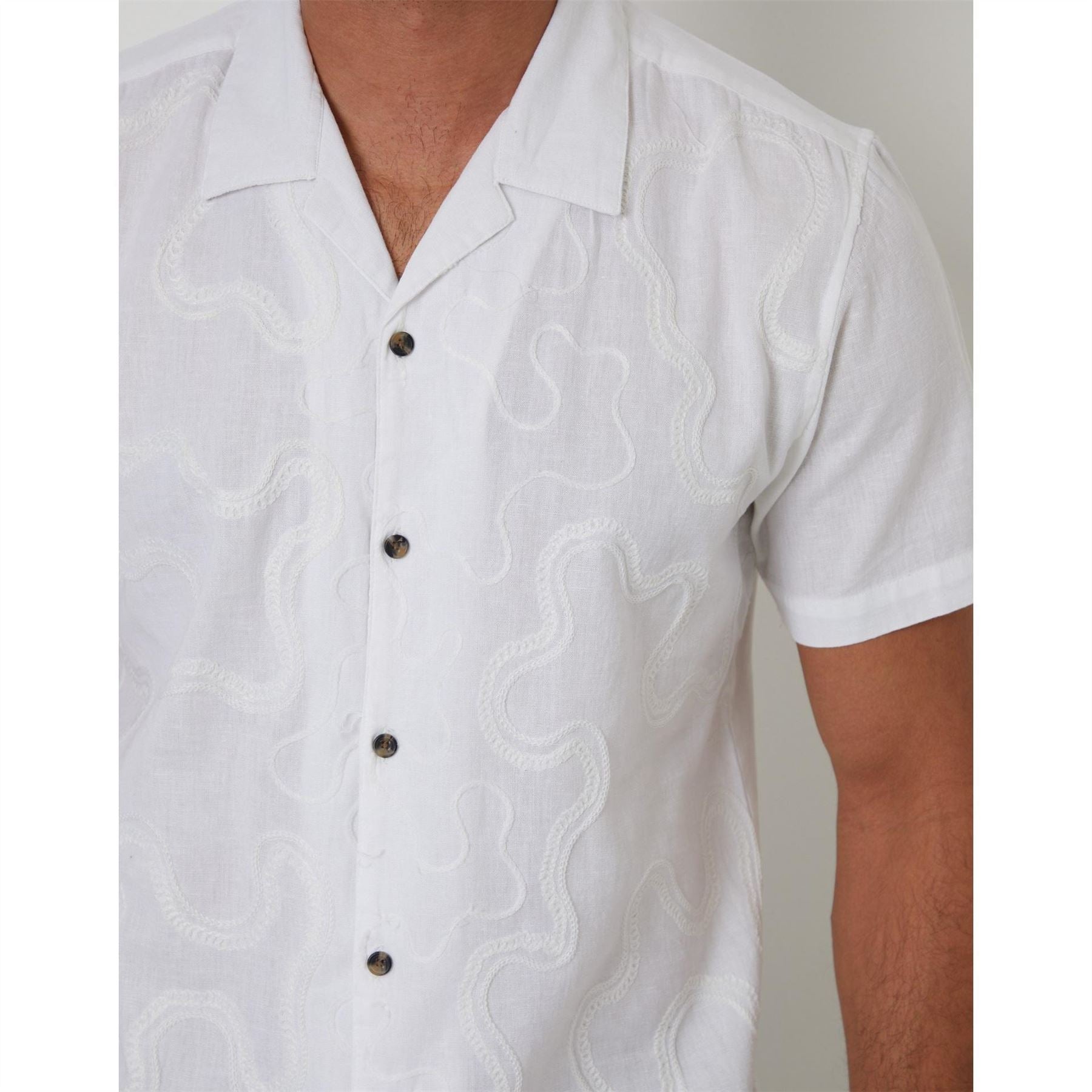 Threadbare Avalwood Embroidered Short Sleeve Shirt