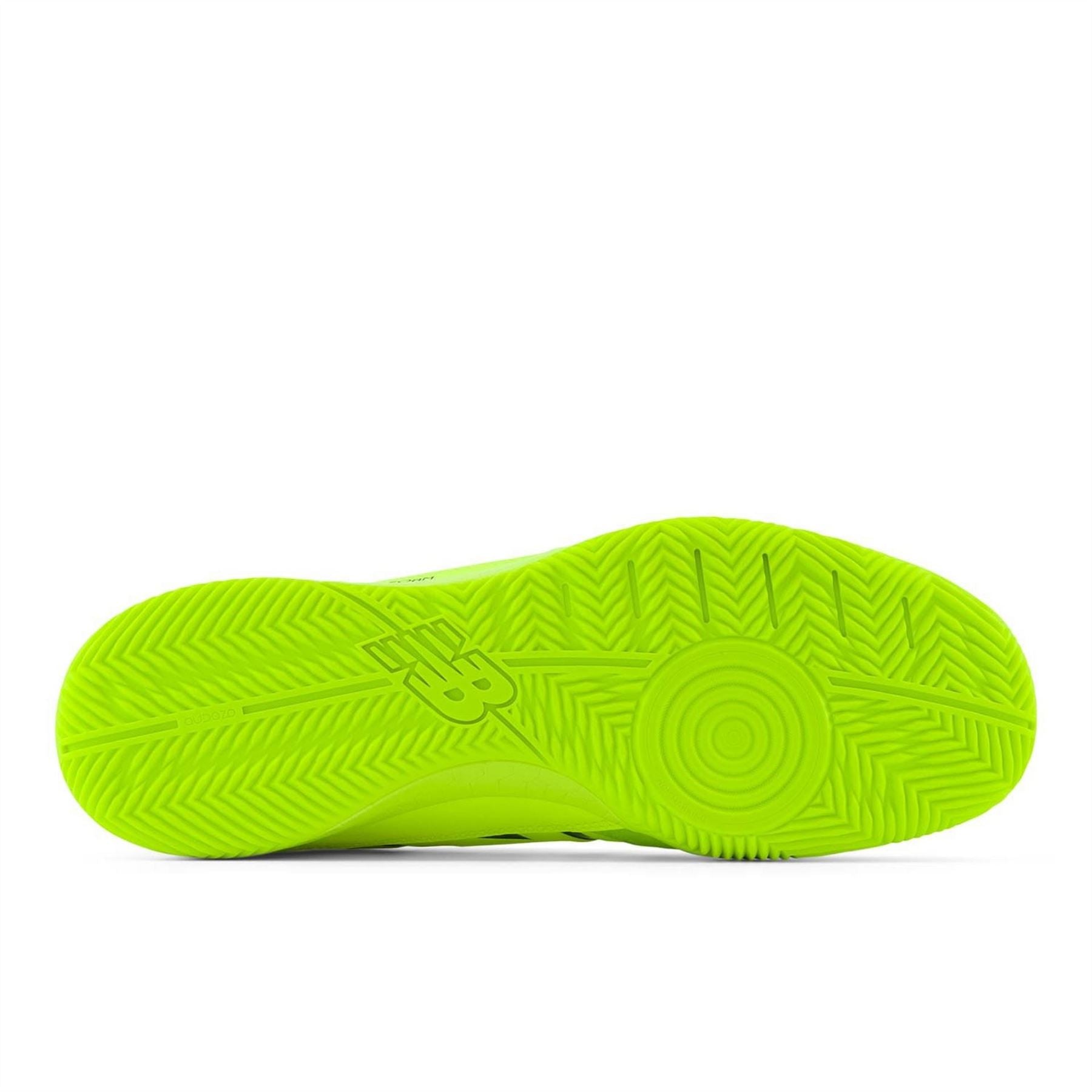 New Balance Command V6 Indoor Football Boots