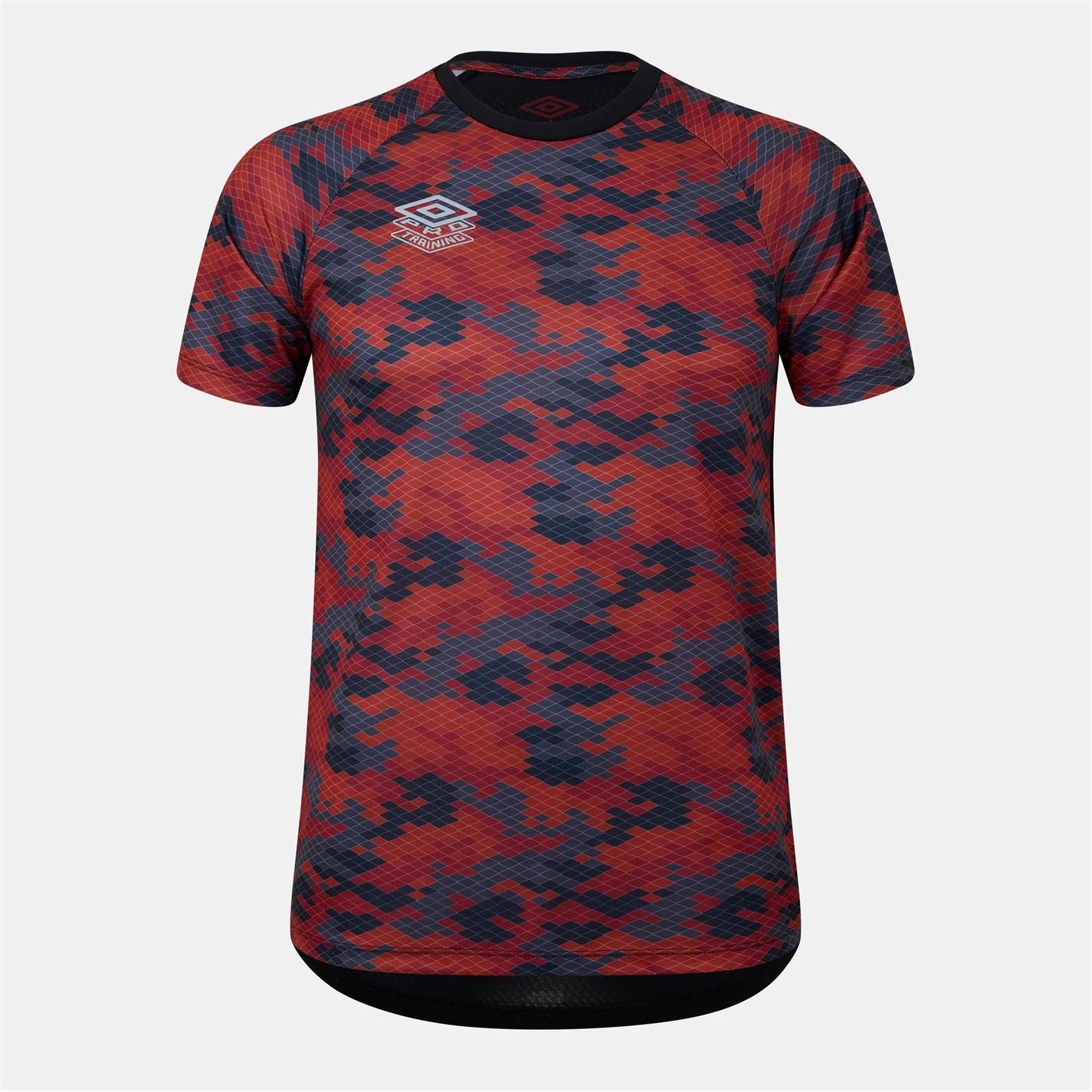 Umbro Pro Slim Fit Crew Neck T-Shirt
