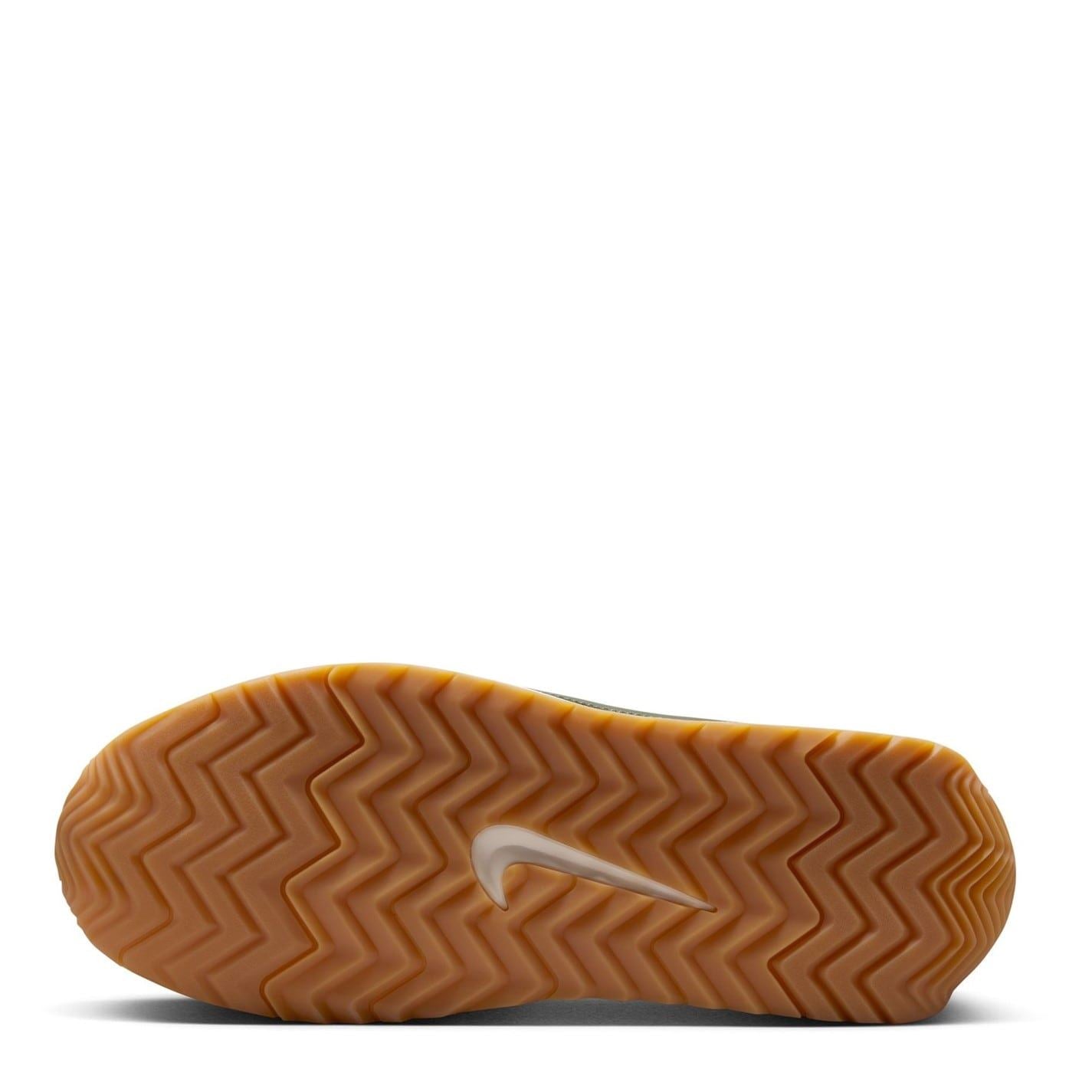 Nike Low Heel Round Toe Low Top Sneakers