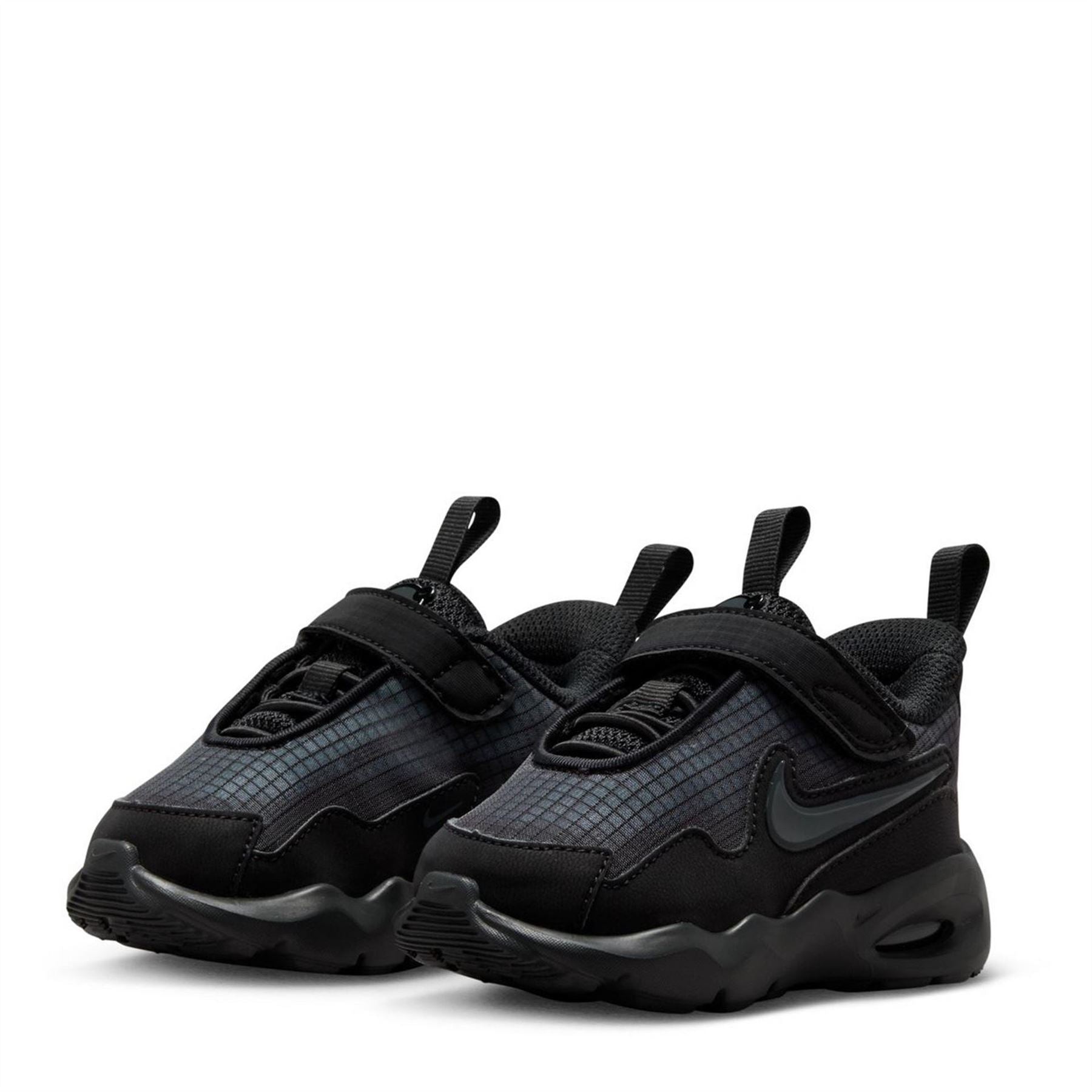 Nike Nova In10 Low Top Crib Sneakers