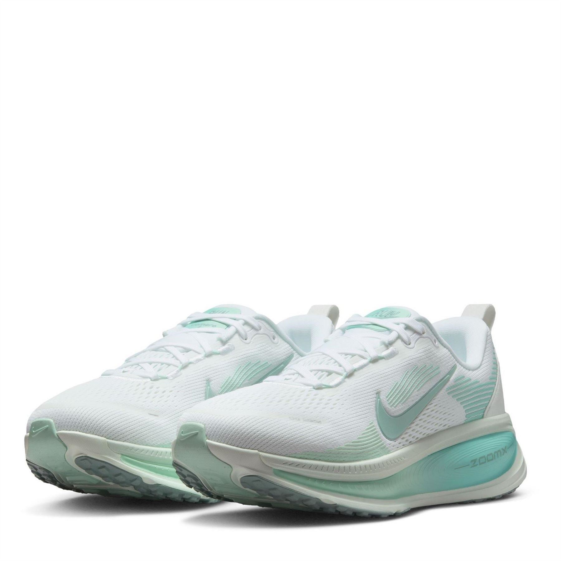Nike Womens Vomero 18 Road Running Shoes