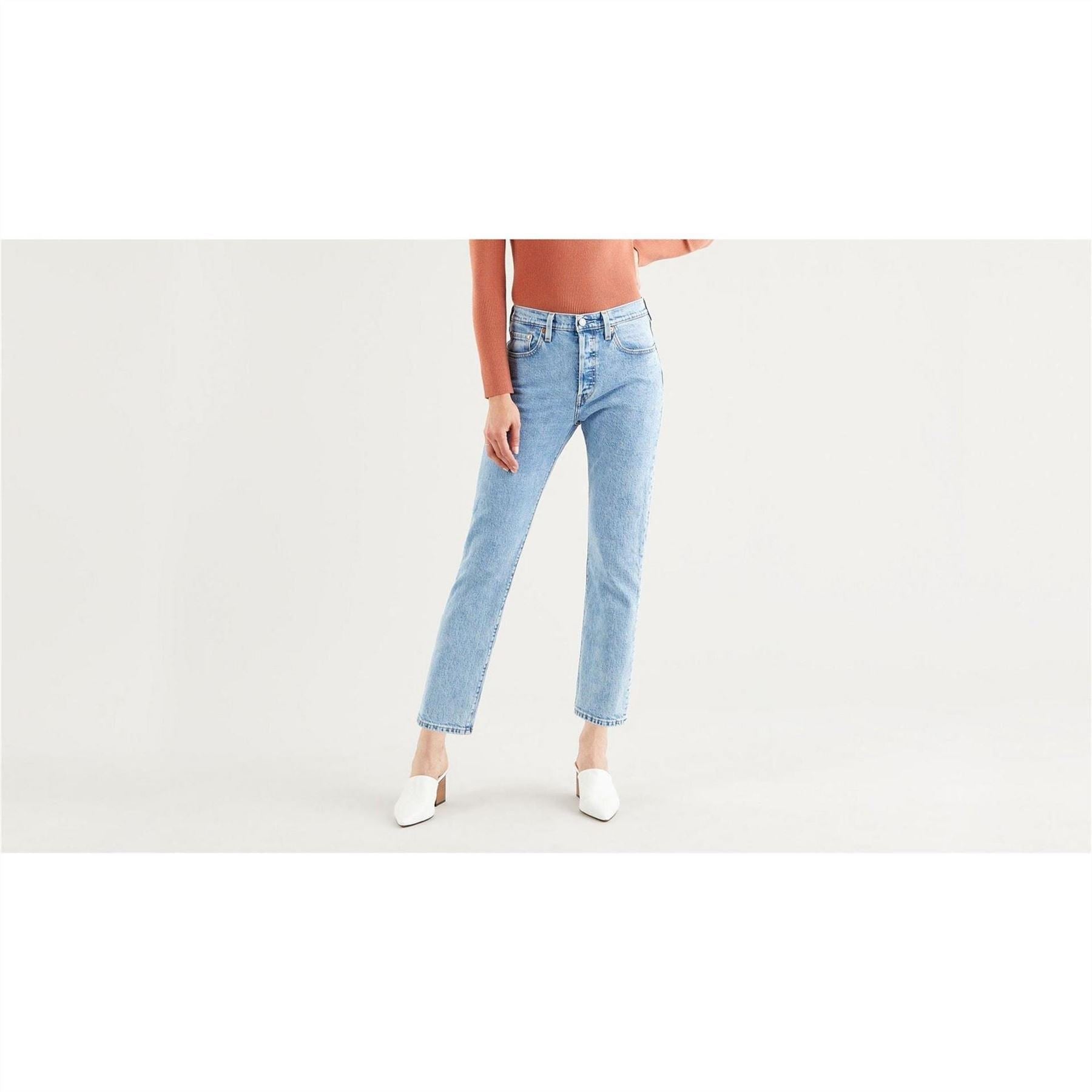 Levis Crop Jeans